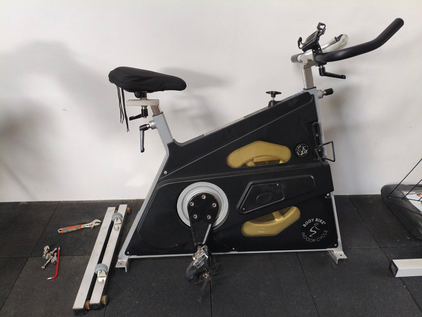 Body Bike Indoor Cycle Spinningfiets, Sport en Fitness, Ophalen, Gebruikt, Metaal, Spinningfiets