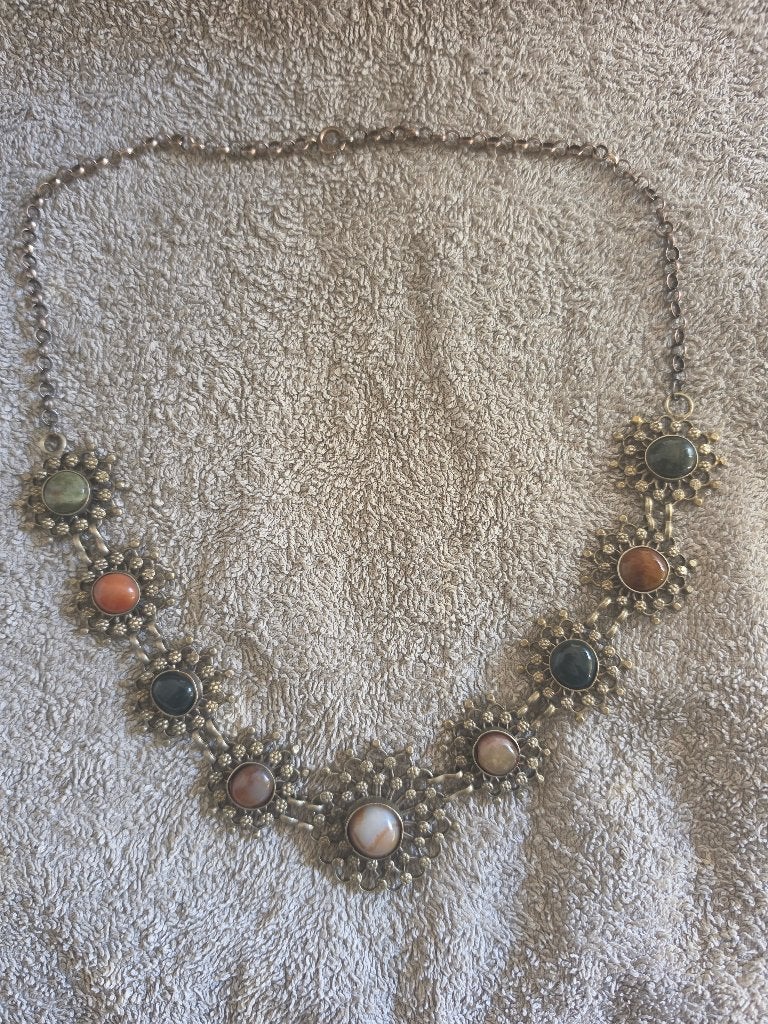 Vintage ketting met stenen, Sieraden, Tassen en Uiterlijk, Overige materialen, Gebruikt, Overige kleuren, Ophalen of Verzenden