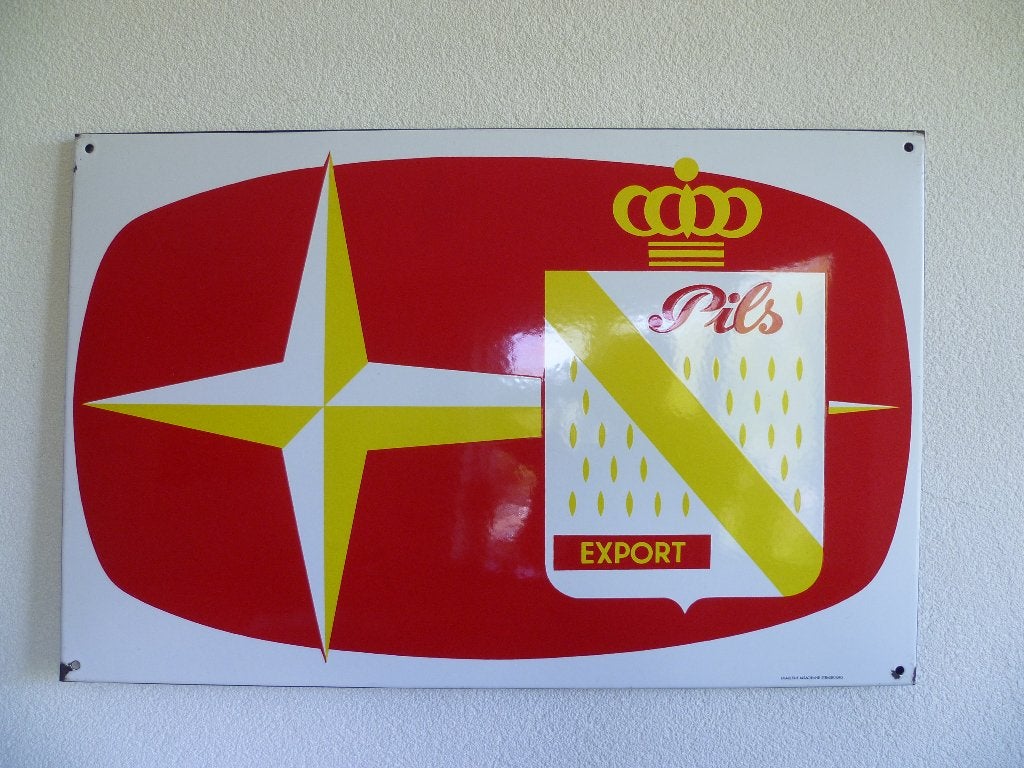 EMAILLE RECLAMEBORD"BIERES MONS EXPORT PILS"UIT JAREN 60, Ophalen of Verzenden, Zo goed als nieuw, Reclamebord