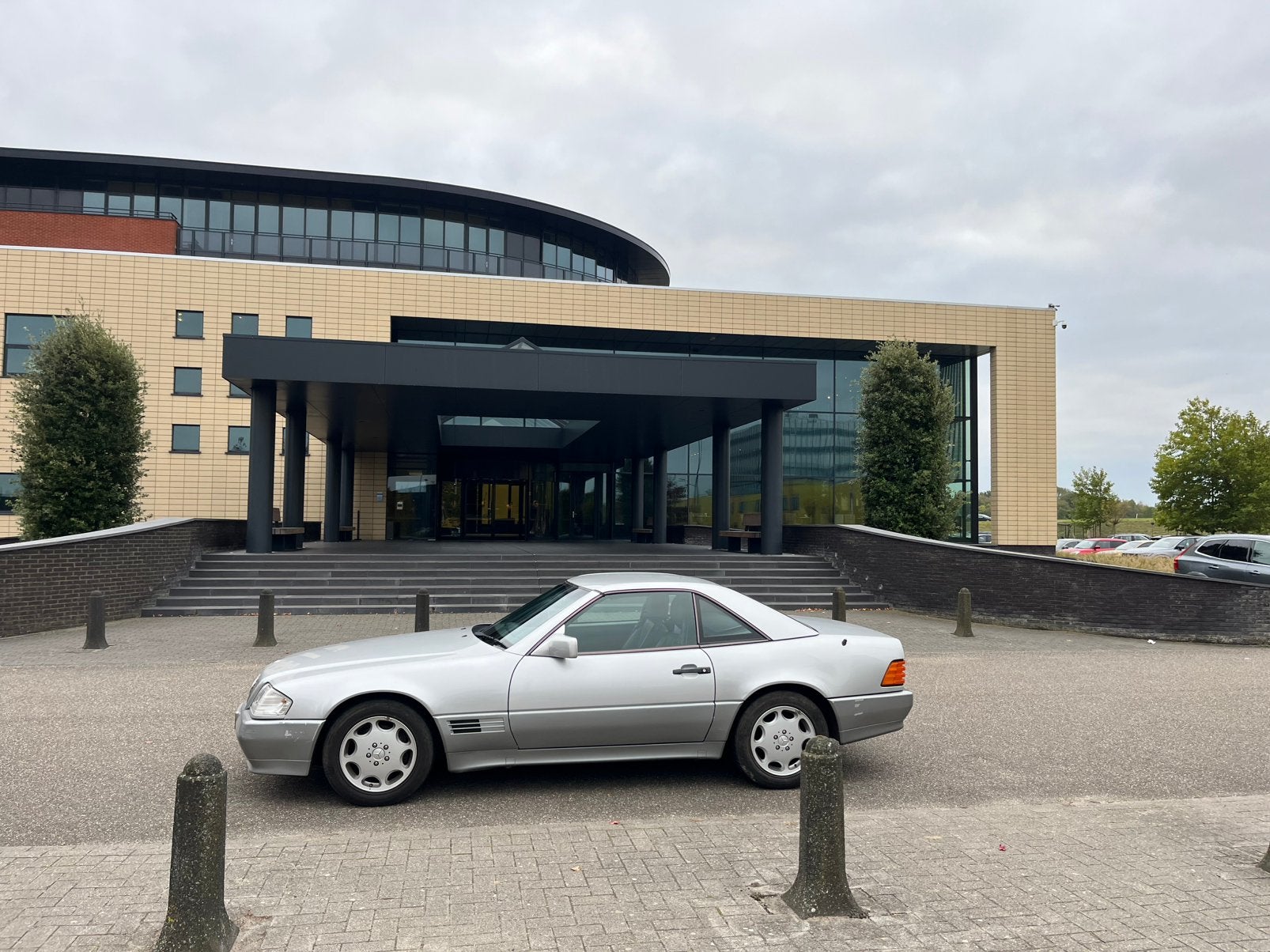 Mercedes-Benz SL 3.0 300 SL AUT U9 1992 Grijs, Automaat, Achterwielaandrijving, Zwart, 190 pk