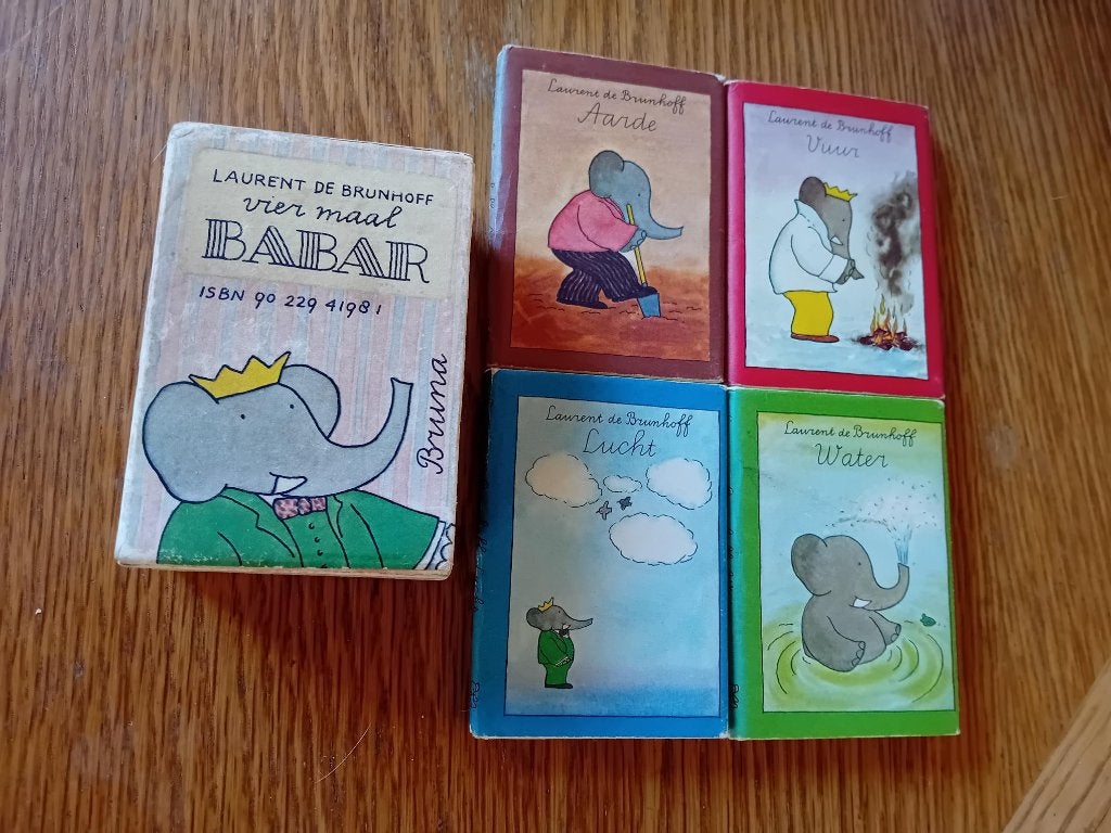 Laurent de Brunhoff Babar 4 vier maal boekjes in box 1980, Ophalen of Verzenden, Gelezen, Fictie algemeen