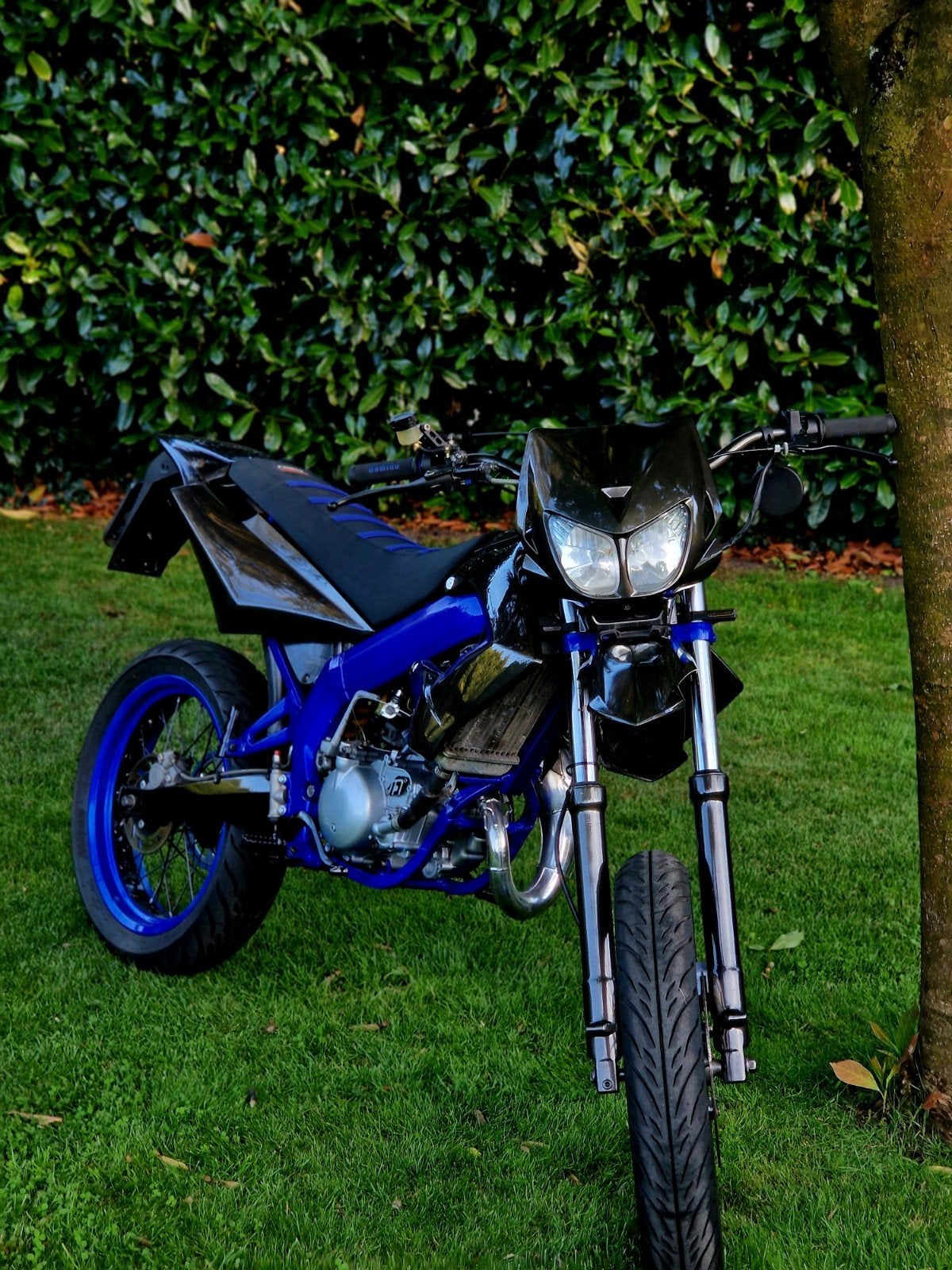 Derbi senda extreme, Fietsen en Brommers, Brommers | Derbi, Zo goed als nieuw, Ophalen