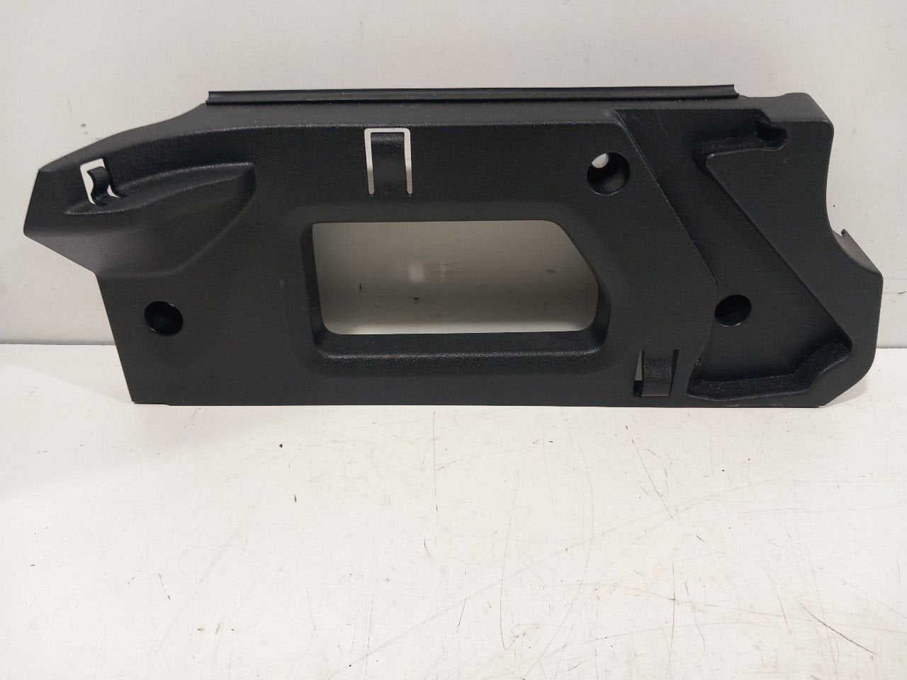 Portierbekleding rechts achter Volkswagen Up, Onderdelen@venauto.nl, Van der Ven Autorecycling B.V., Gebruikt, Ettenseweg 76, 4706 PB Roosendaal, The Netherlands