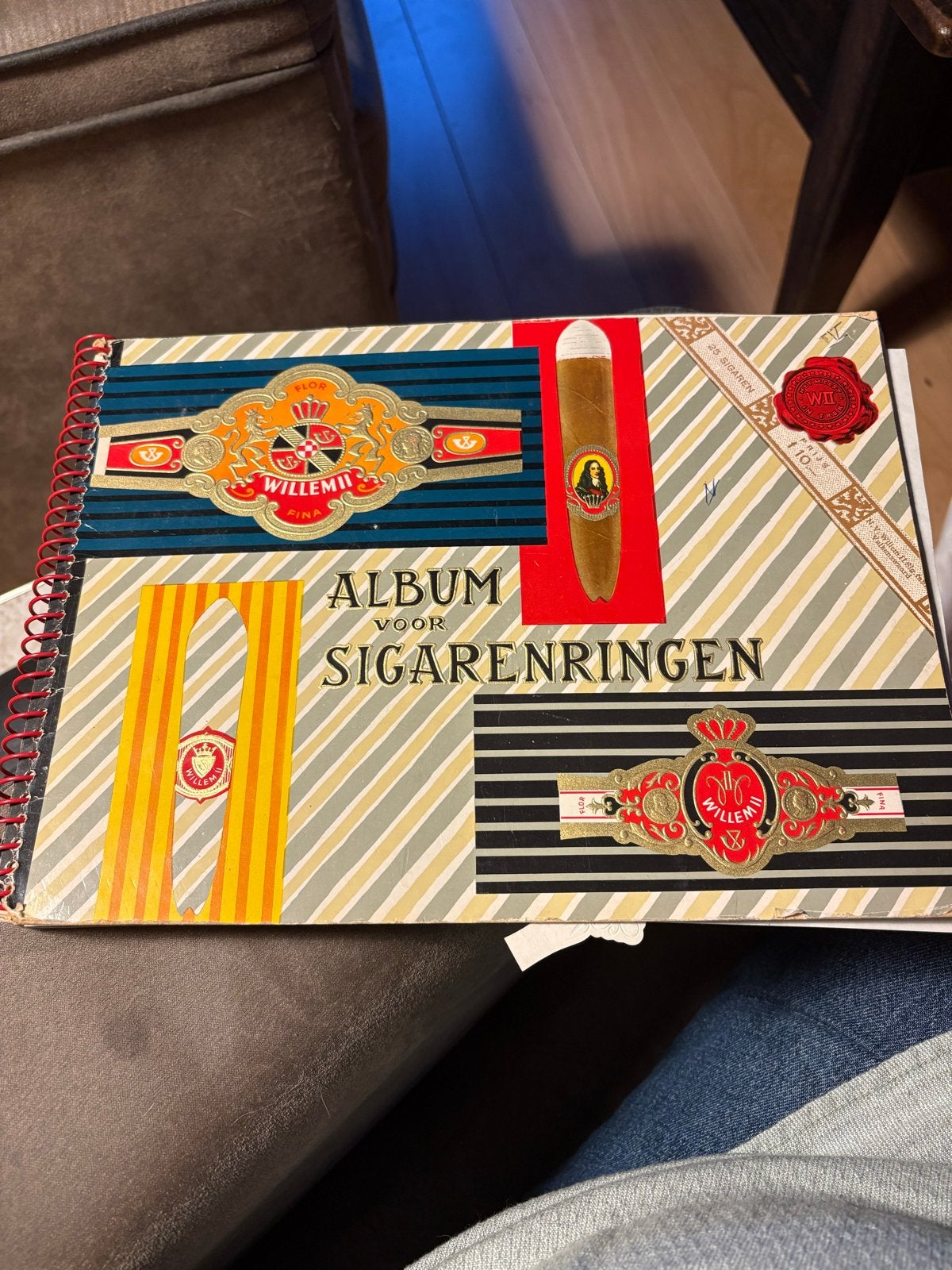 Vintage Willem II Sigarenringen Album - Januari 1959, Verzamelen, Ophalen of Verzenden, Gebruikt