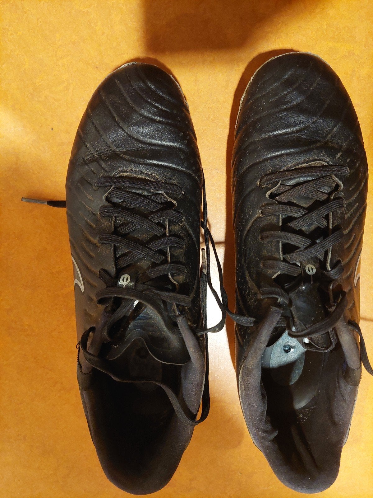 Nike Tiempo voetbalschoenen - Maat 39, Ophalen of Verzenden, Gebruikt, Schoenen