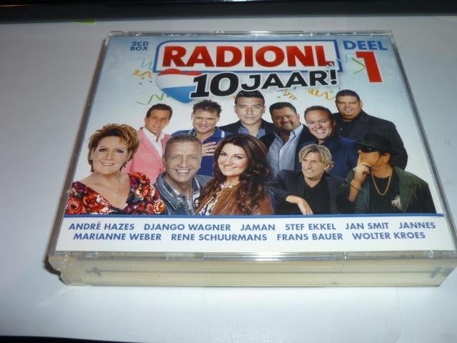 RadioNL de cd boxsets 10 jaar volume 1 en 2, Verzenden, Zo goed als nieuw, Pop