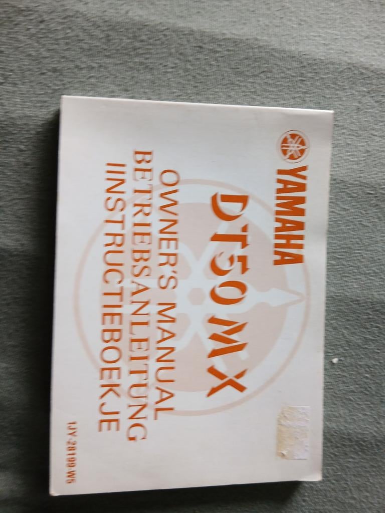 Tekoop  handleidings boekje yamaha dt 50mx, Fietsen en Brommers, Ophalen of Verzenden