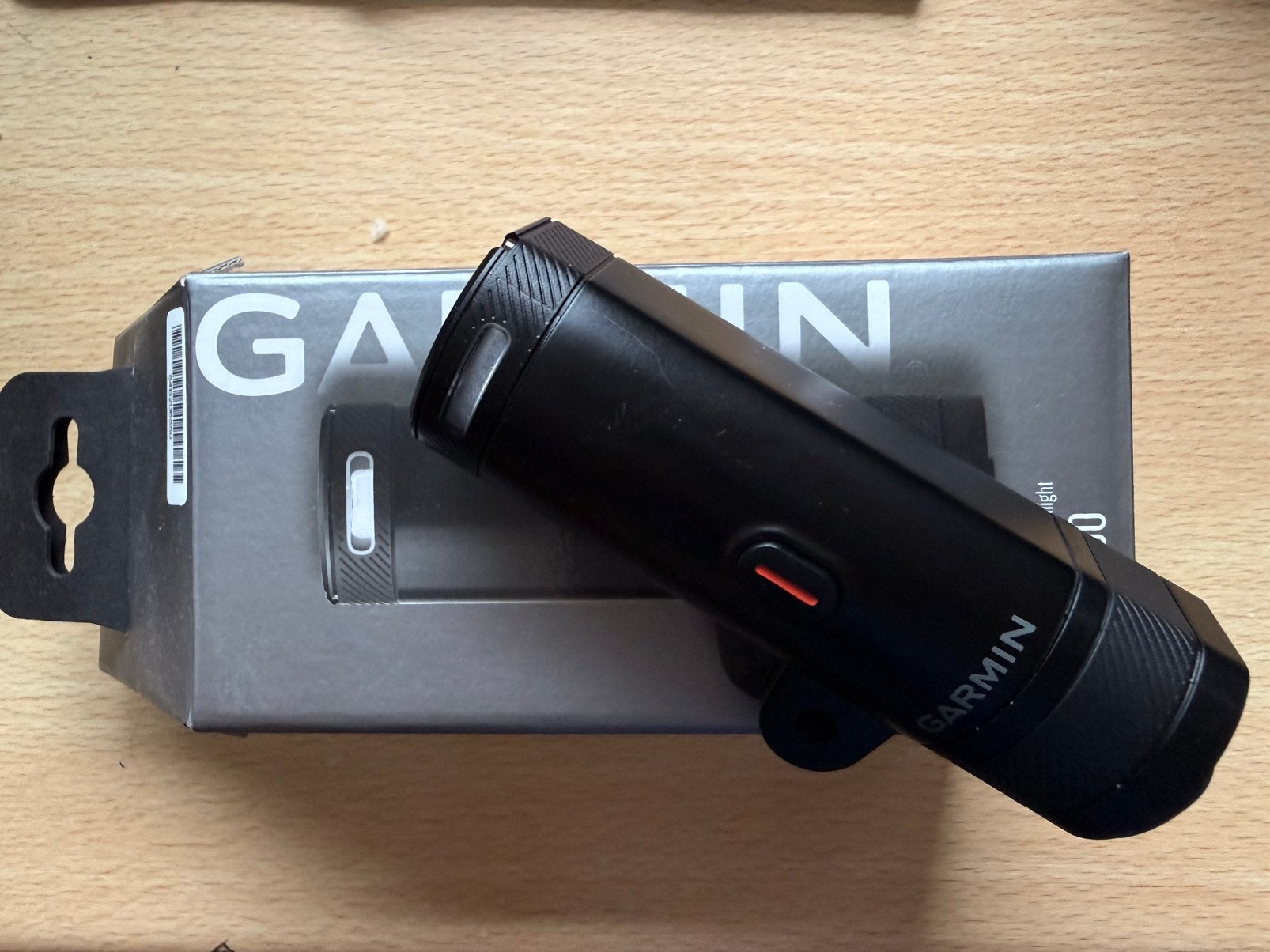 Garmin Varia UT800, Fietsen en Brommers, Voorlicht, Nieuw, Ophalen of Verzenden, Oplaadbaar