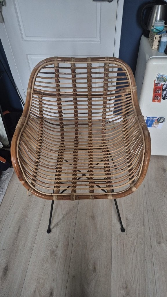 Rotan stoel, Ophalen, Bruin, Zo goed als nieuw, Metaal
