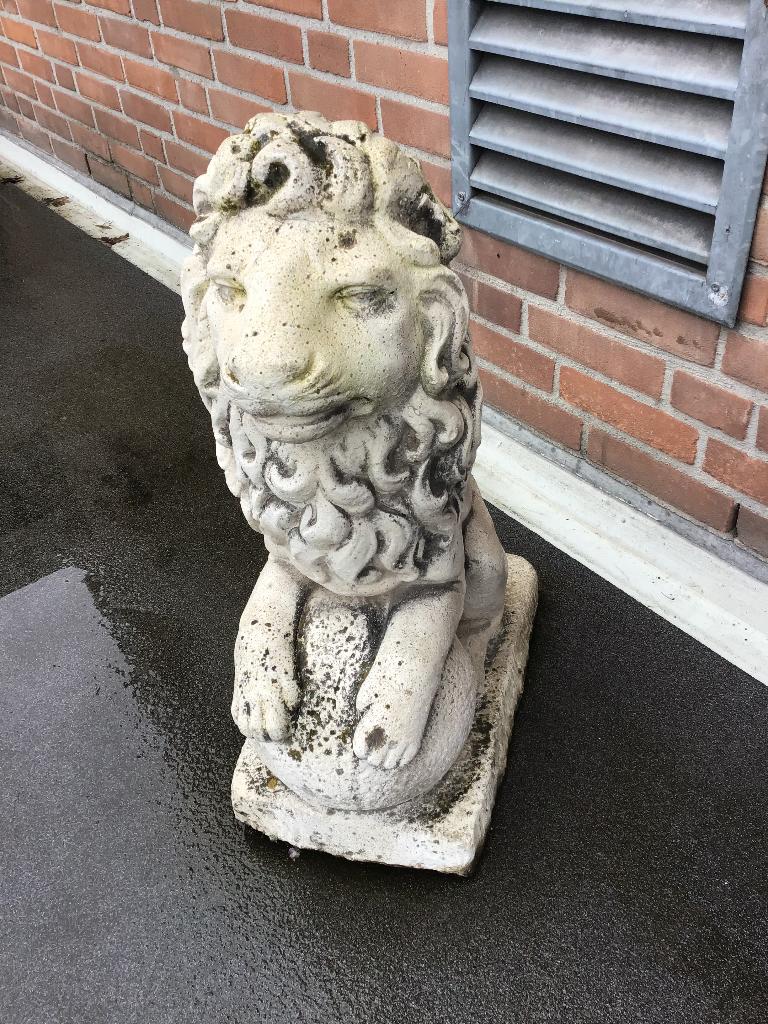 Tuinbeeld leeuw, Tuin en Terras, Tuinbeelden, Ophalen, Gebruikt, Beton, Overige typen