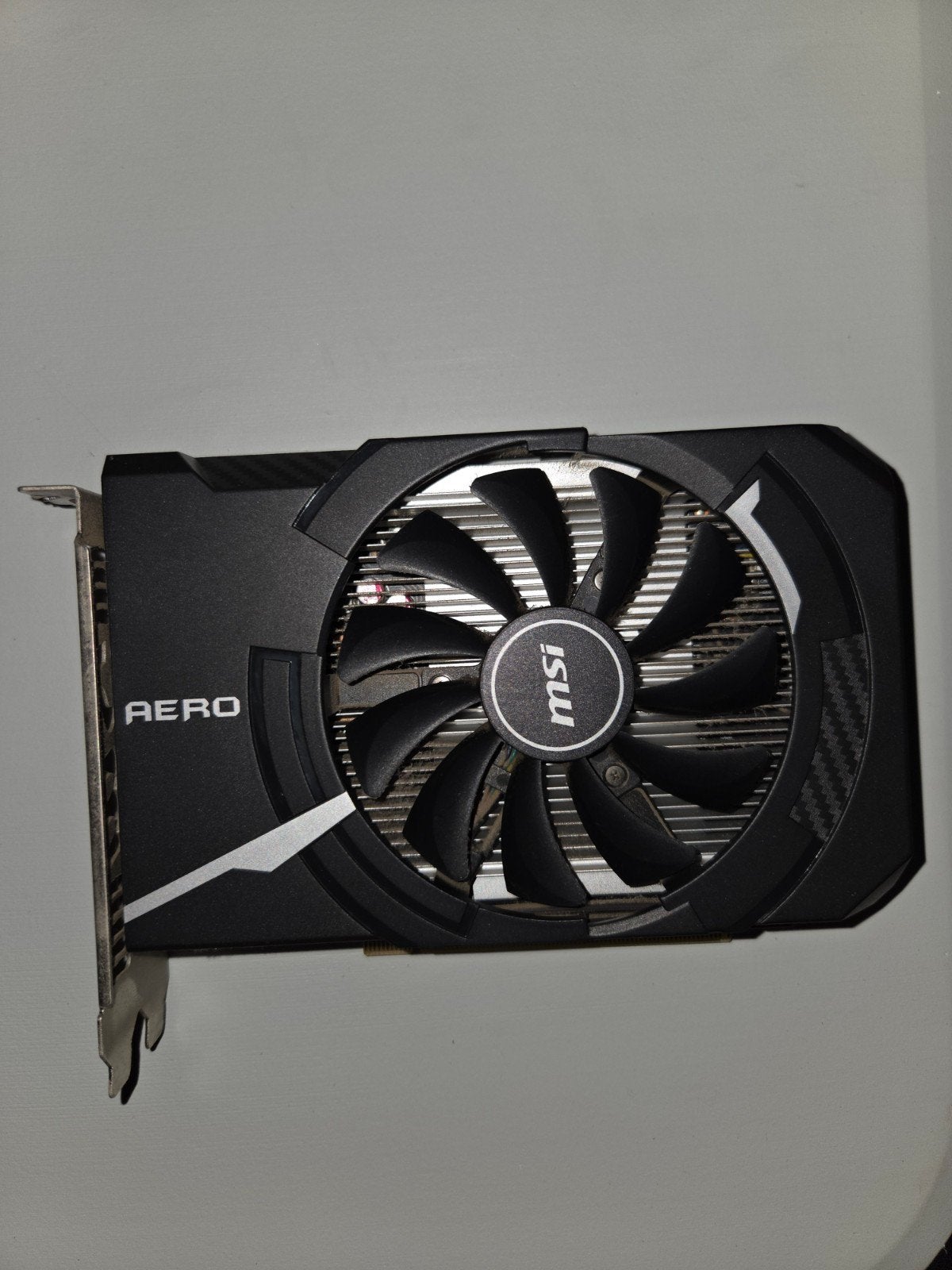 MSI Radeon RX 560 AERO ITX 4GB OC, Ophalen of Verzenden, Zo goed als nieuw, Nvidia, HDMI