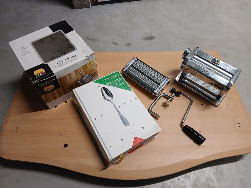 Marcato Atlas 150 Wellness Pastamachine met opzetstukken, Zilver, Ophalen of Verzenden, Zo goed als nieuw, Metaal