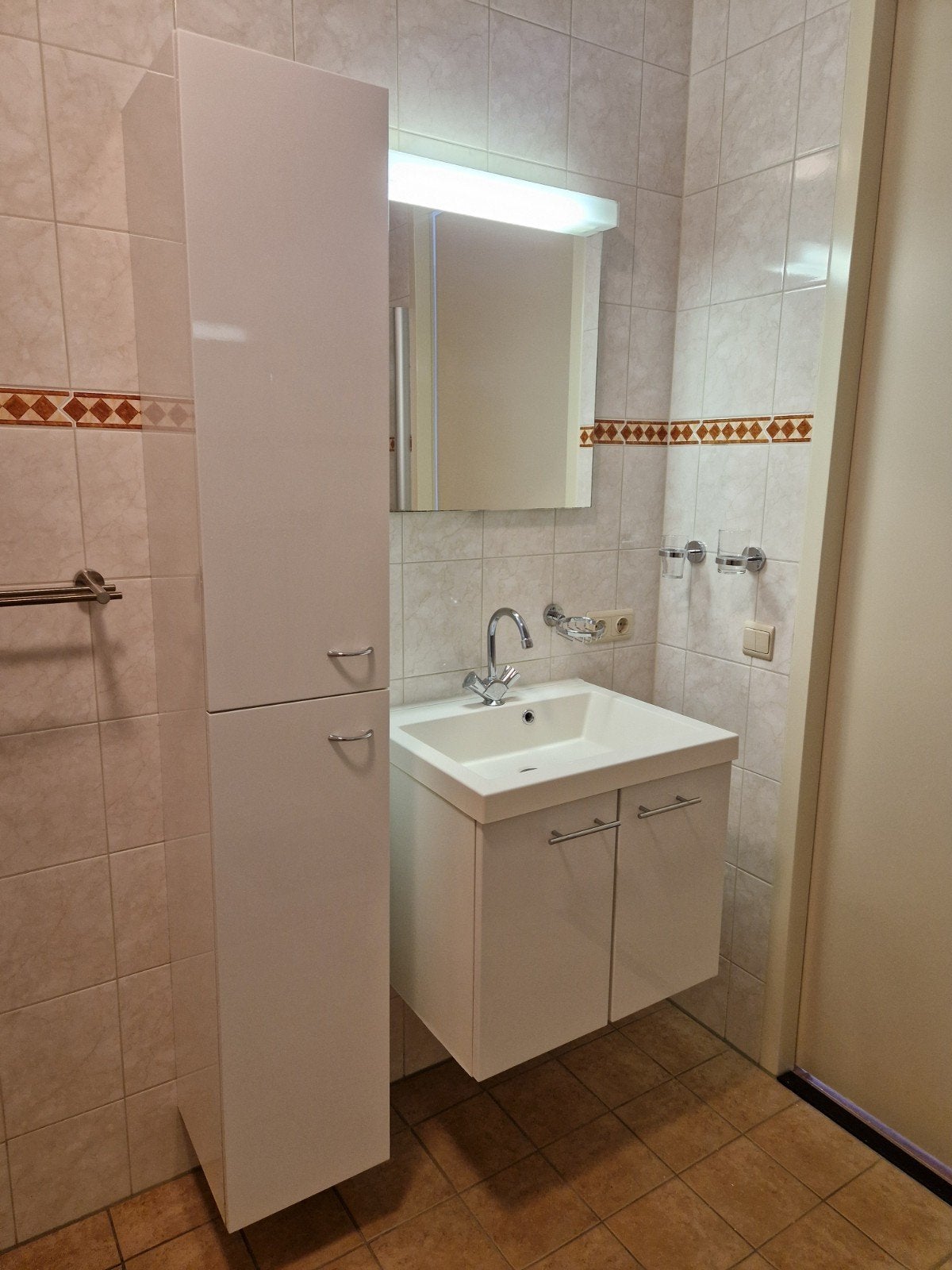 Badkamer inrichtin, Ophalen