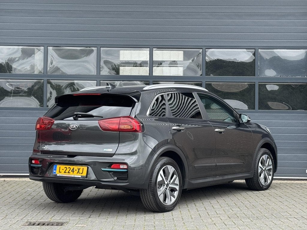 KIA E-NIRO DYNAMICPLUSLINE 64 KWH (100% SOH) I V/D EERSTE EI, Auto's, Kia, Gebruikt, Huisgarantie, 1712 kg, Met garantie (alle)