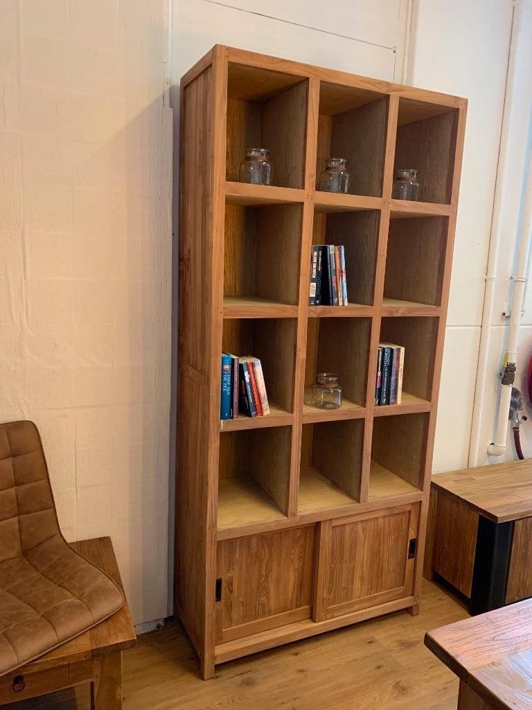 Kast TEAKHOUT + 12 open vakken + 2 schuifdeuren 100b x 215h., Ophalen, Met deur(en), 200 cm of meer, Teakhout