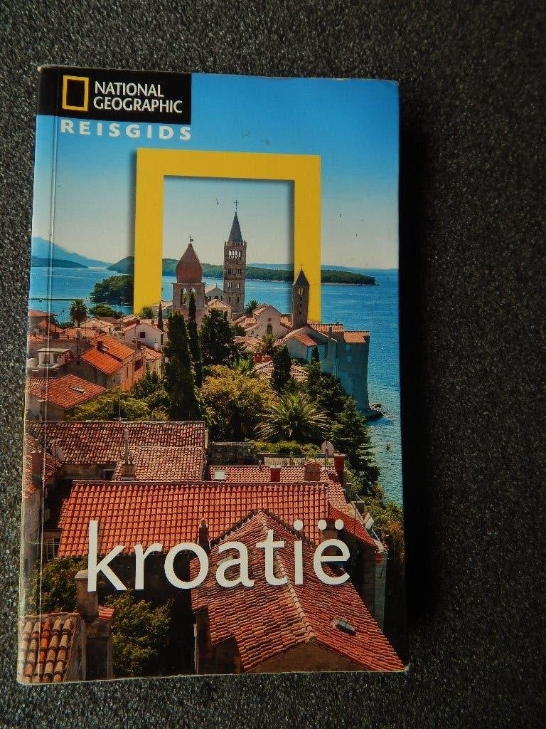 Reisgids Kroatie , National Geographic, Europa, Ophalen of Verzenden, Reisgids of -boek, Gelezen