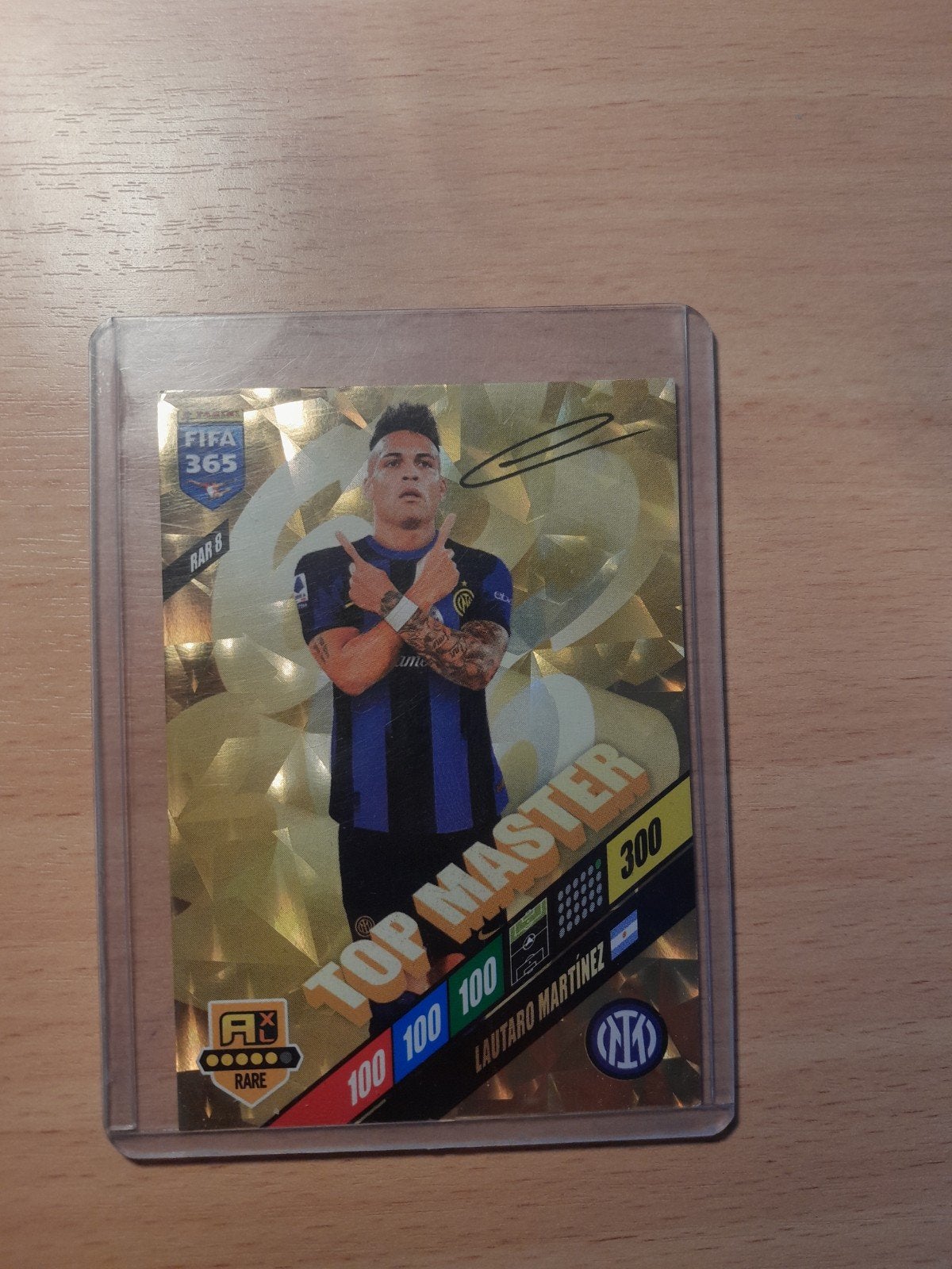 FIFA 365 Adrenalyn XL 2024 Top Master Lautaro Martinez, Ophalen of Verzenden, Zo goed als nieuw, Buitenlandse clubs, Spelerskaart