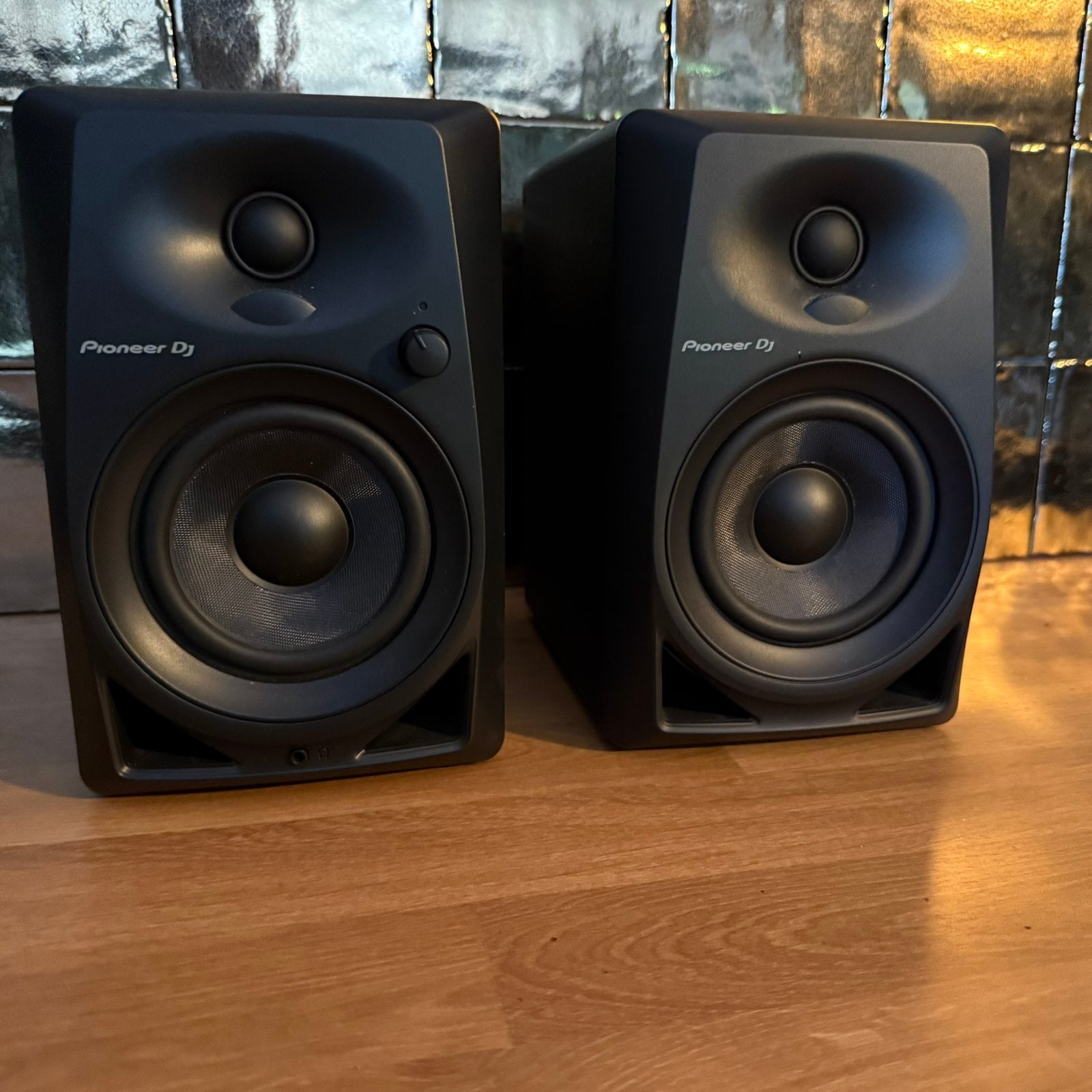 Pioneer DM-40, Audio, Tv en Foto, Luidsprekers, Zo goed als nieuw, Minder dan 60 watt, Overige merken, Ophalen