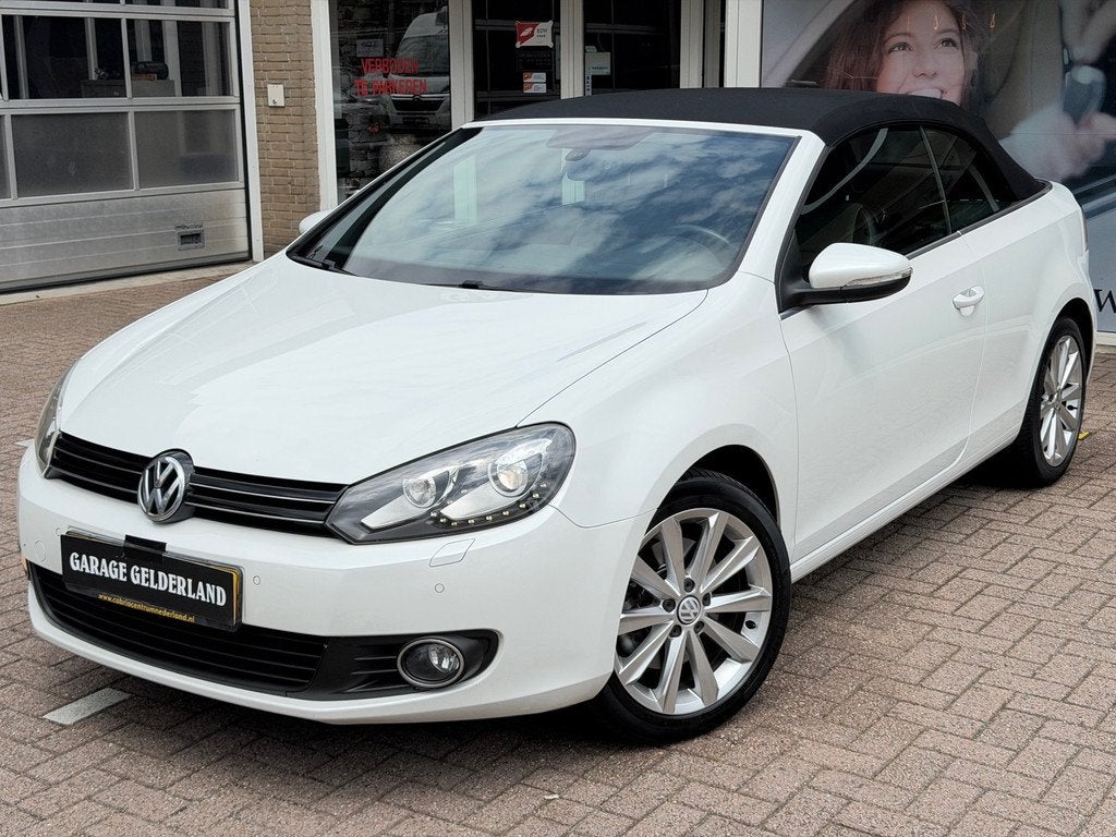 Volkswagen Golf Cabriolet 1.4 TSI Highline | Full-Led | Xeno, Voorwielaandrijving, Euro 5, Gebruikt, Zwart