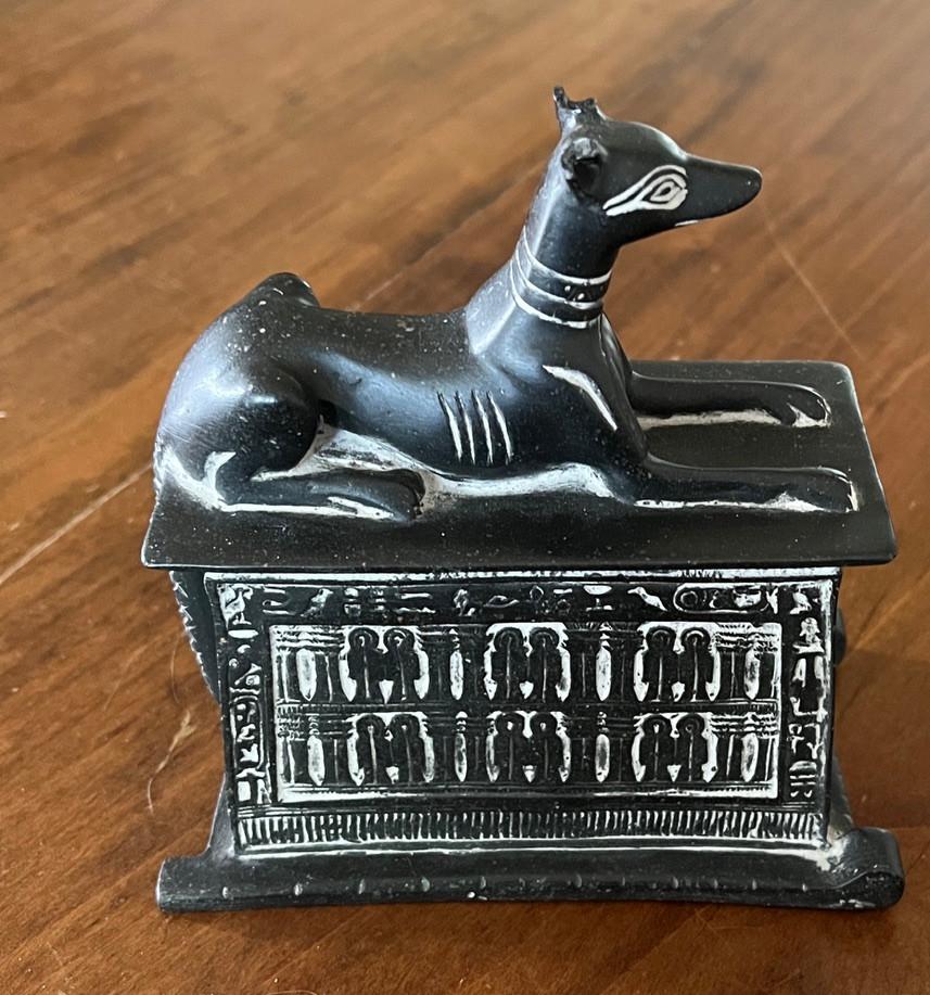 Beeldje van de Egyptische god Anubis, Ophalen of Verzenden, Zo goed als nieuw, Dier