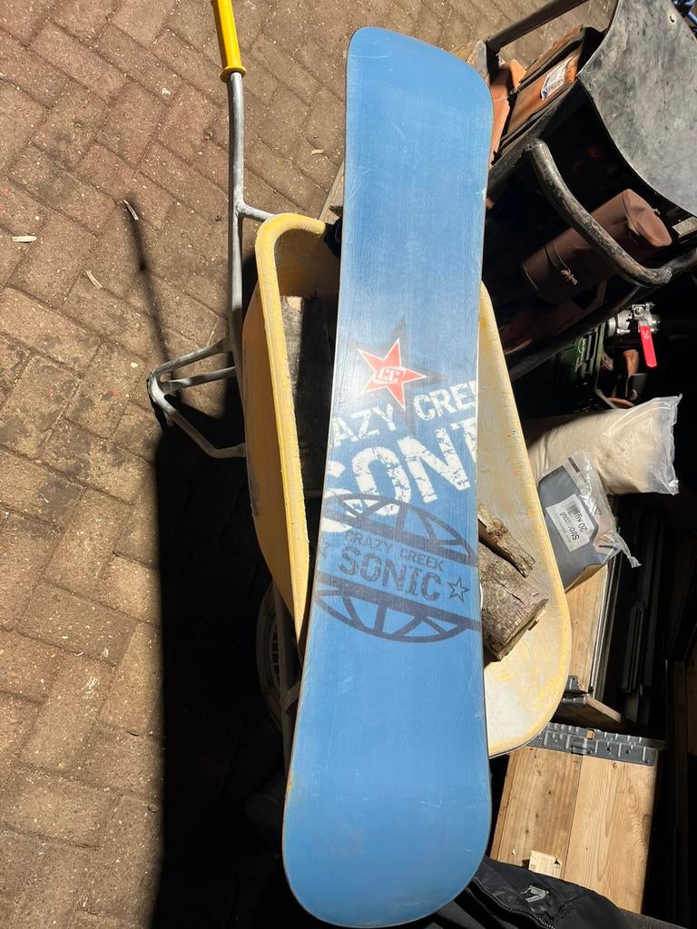 Snowboard 154 cm met schoenen mt 45, Ophalen, Zo goed als nieuw, Board