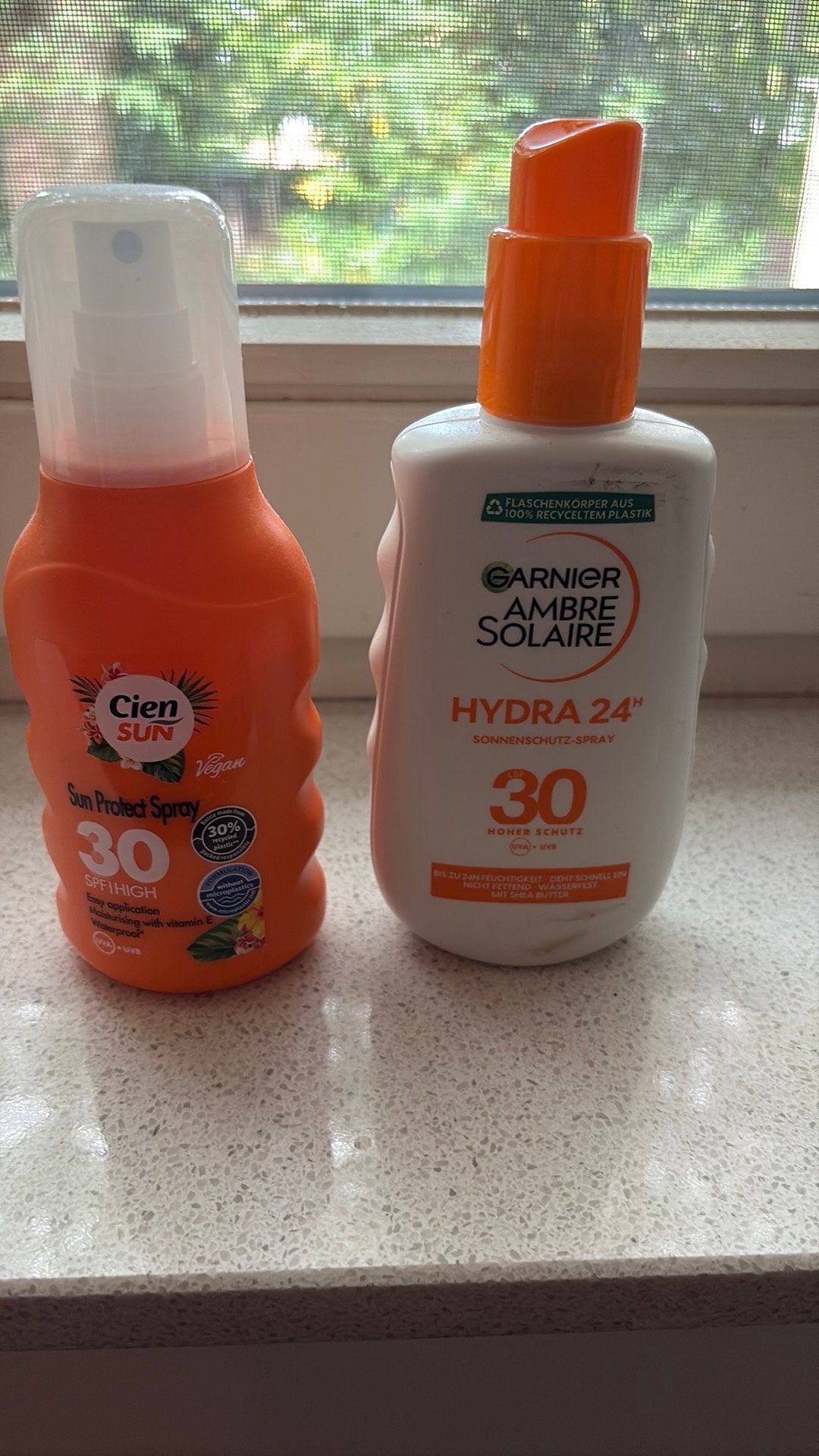 Zonnebrand, Ophalen, Zo goed als nieuw, Zonnebrand of After Sun