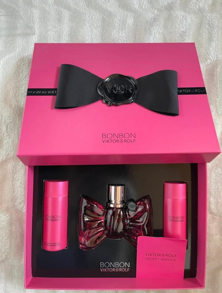 Victor & Rolf bonbon 50ml edp,50ml douchegel&50ml bodylotion, Sieraden, Tassen en Uiterlijk, Uiterlijk | Parfum, Ophalen of Verzenden