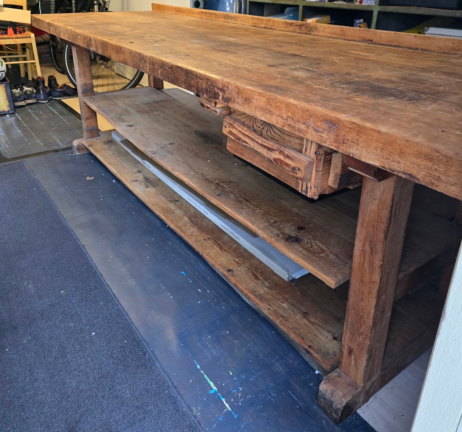 Oude werkbank - 250x67x74.5 cm, Doe-het-zelf en Verbouw, Ophalen, Gebruikt