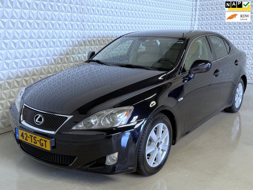 Lexus IS 250 Executive in GOEDE STAAT! *OrigNL* 155.000km (2, Auto's, 2500 cc, Achterwielaandrijving, Gebruikt, Beige
