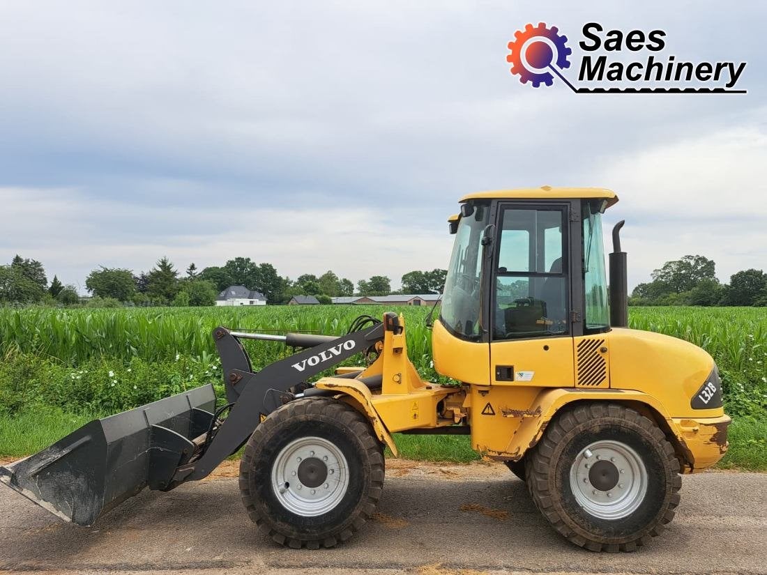 Volvo L32B-Z - Mini shovel (Nieuwe bak), Wiellader of Shovel