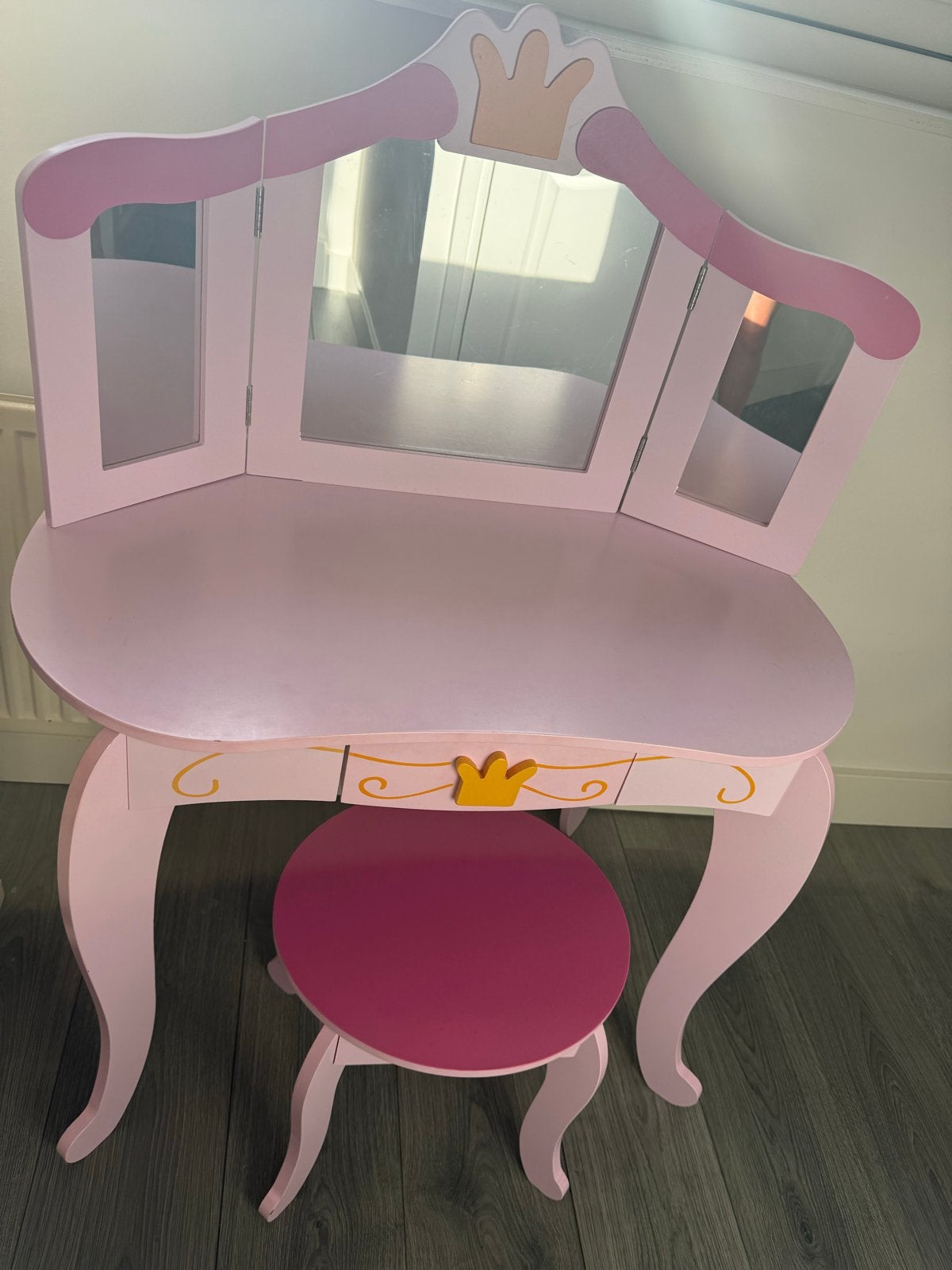 Roze prinsessen kaptafel met krukje, Ophalen, Gebruikt, Tafel(s) en Stoel(en)