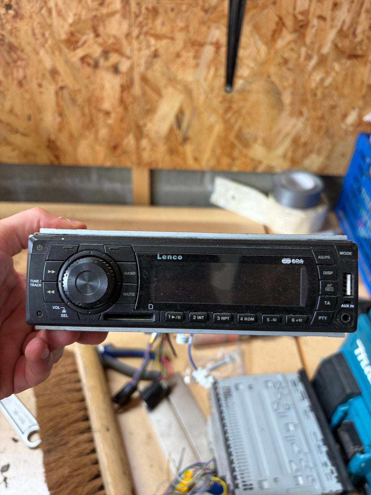 Lenco CS-321/2 Autoradio met USB en SD-interface, Ophalen, Gebruikt