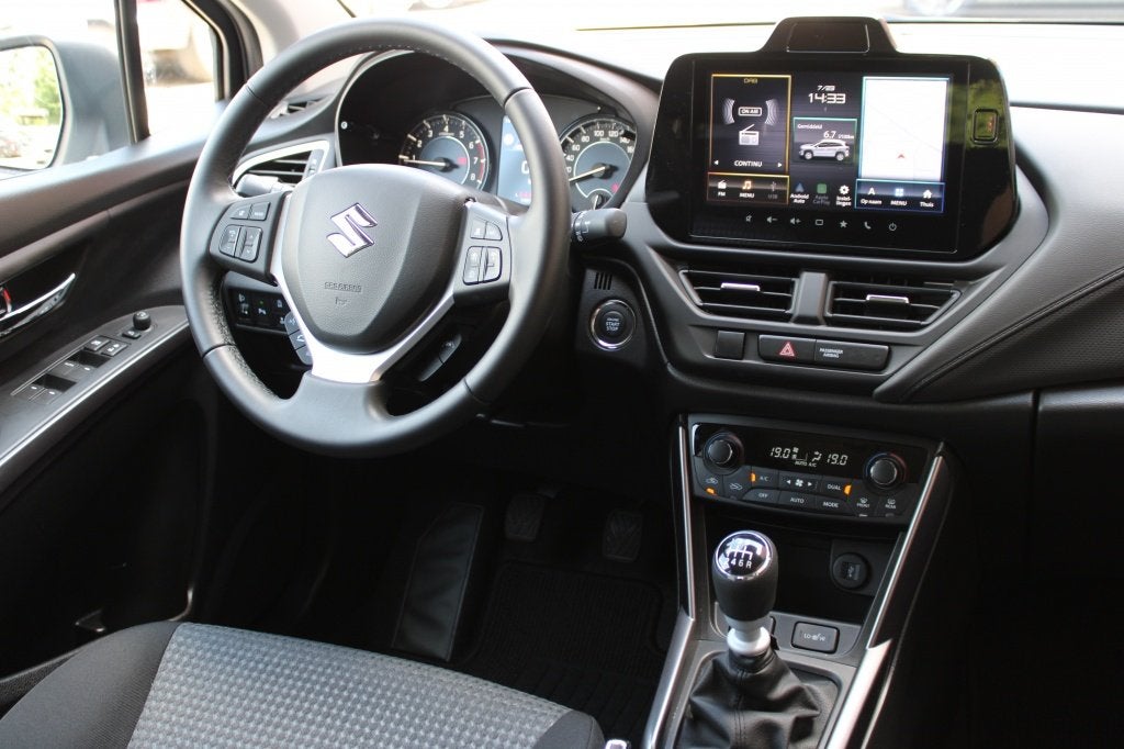 Suzuki S-Cross 1.4 Boosterjet Select Smart Hybrid | Navi | C, Auto's, Voorwielaandrijving, Stof, Gebruikt, Zwart