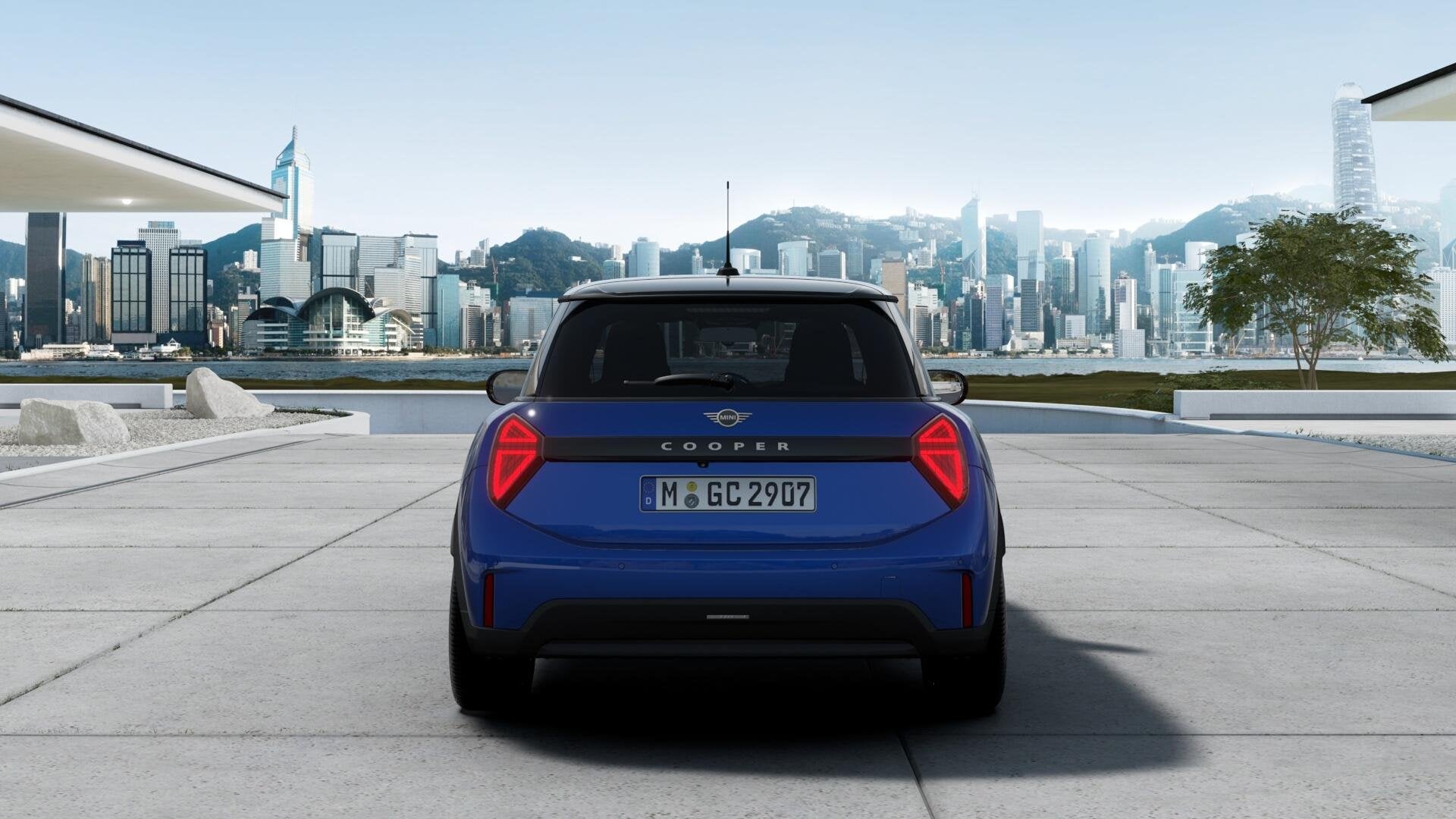 MINI 3-Deurs Cooper C | Favoured Uitvoering + Pakket M, Auto's, Mini, Euro 6, 156 pk, Bedrijf, Nieuw