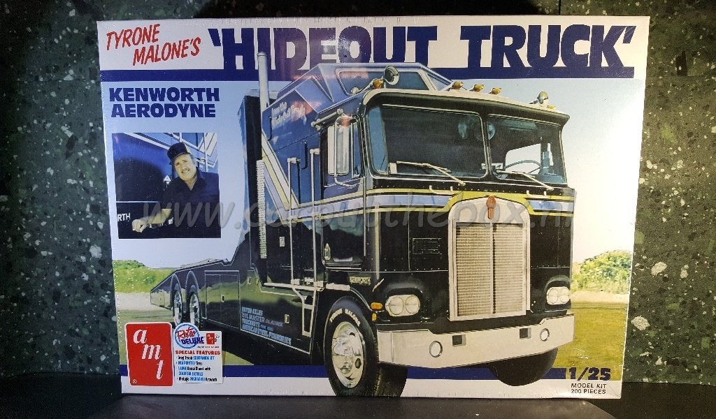 Kenworth Aerodyne HIDEOUT 1:25 AMT, Overige merken, Verzenden, Groter dan 1:32, Nieuw