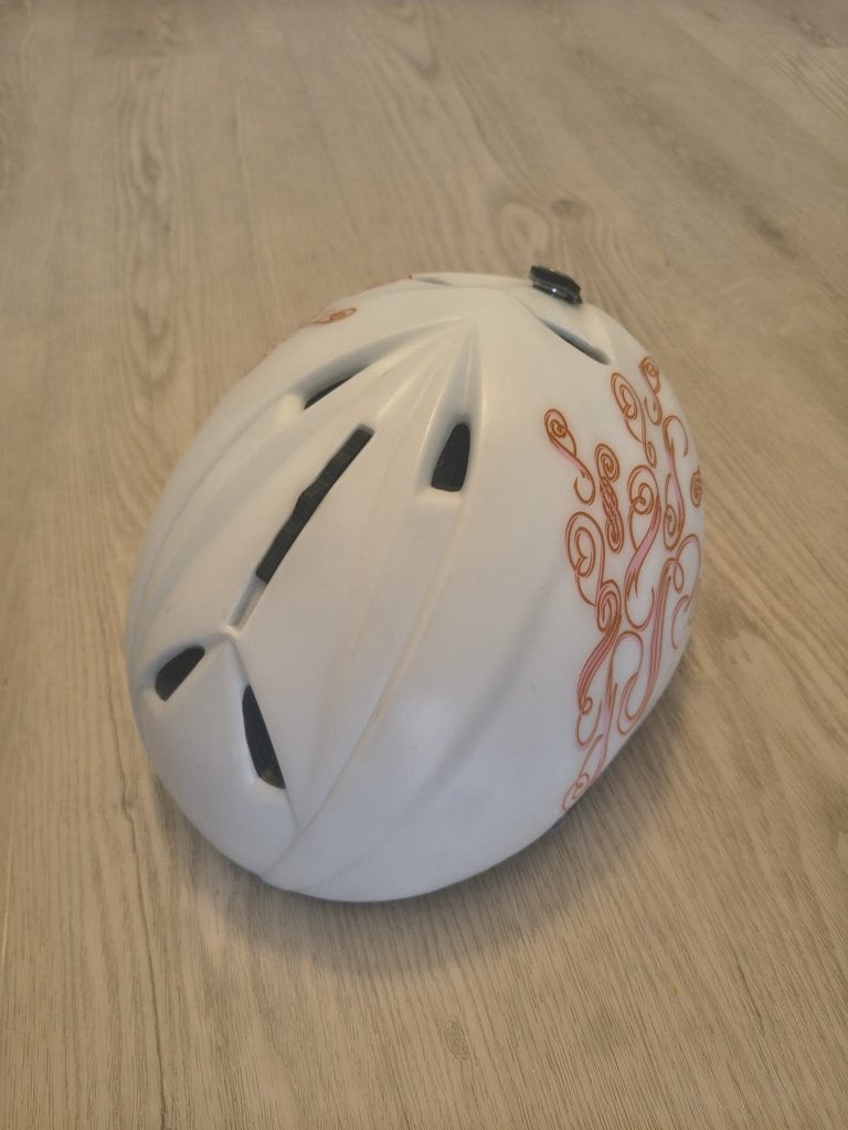 Mooie Kinder Skihelm / Snowboardhelm – Maat S/M, Overige merken, Overige typen, Ophalen of Verzenden, Zo goed als nieuw