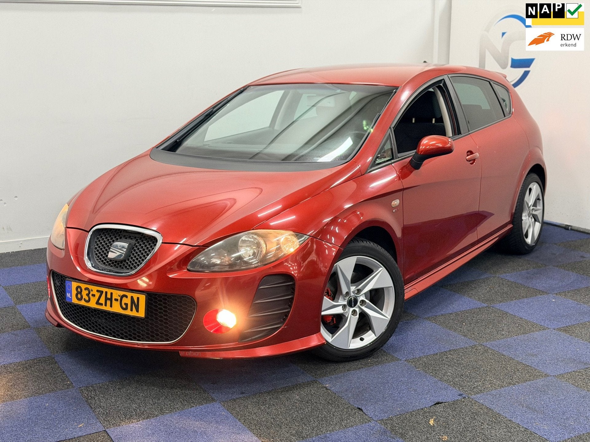 Seat Leon 2.0 FSI Streetstyle / AUTOMAAT / DEALER ONDERHOUDE, Gebruikt, 680 kg, 4 cilinders, Leon