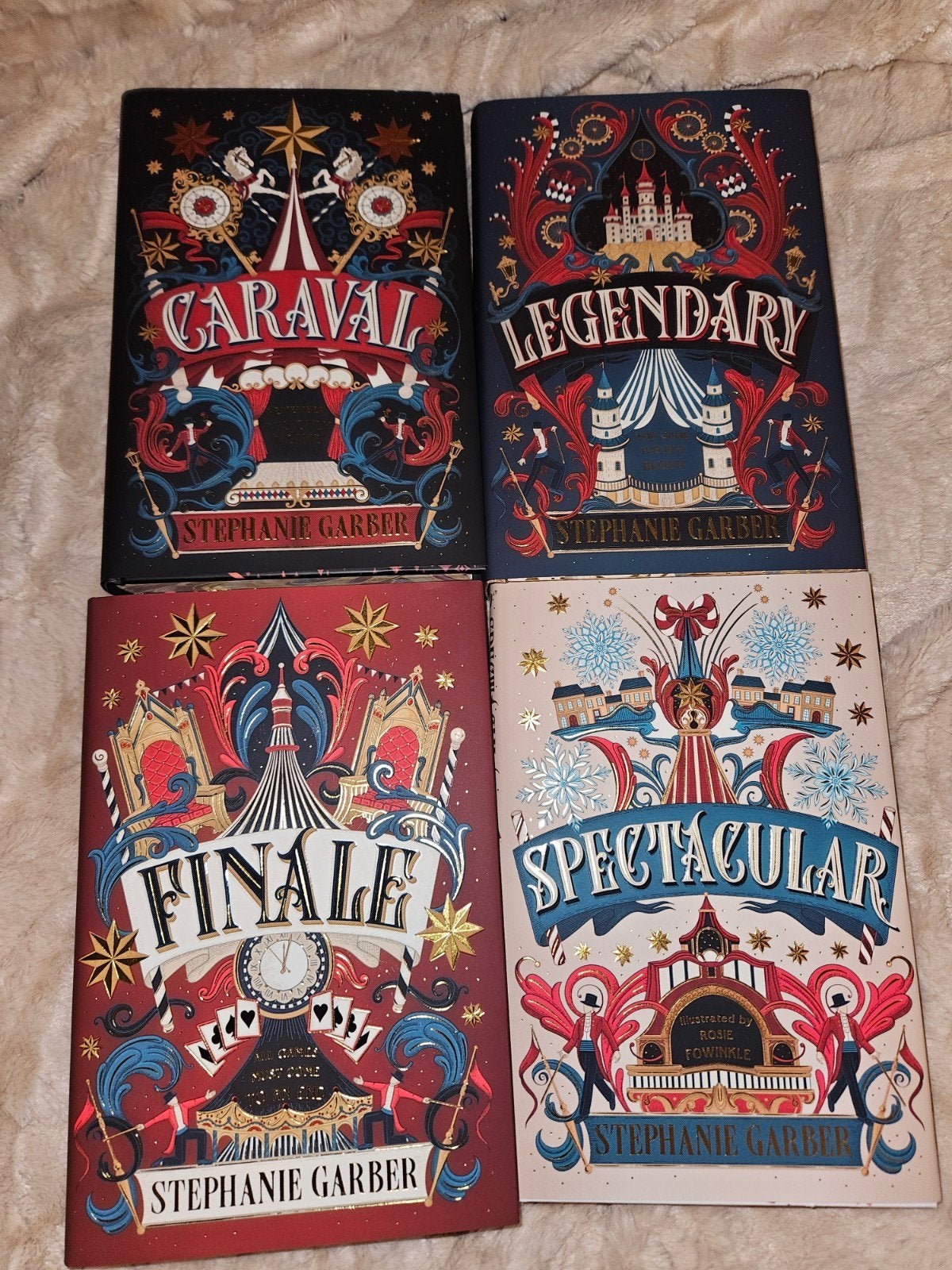 Caraval - Fairyloot, Boeken, Ophalen of Verzenden, Zo goed als nieuw