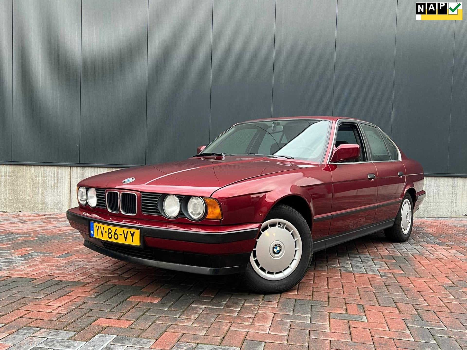 BMW 5-serie 520i Executive * Aut * Xenon * 1e eigenaar *, Auto's, Automaat, Gebruikt, Zwart, 150 pk