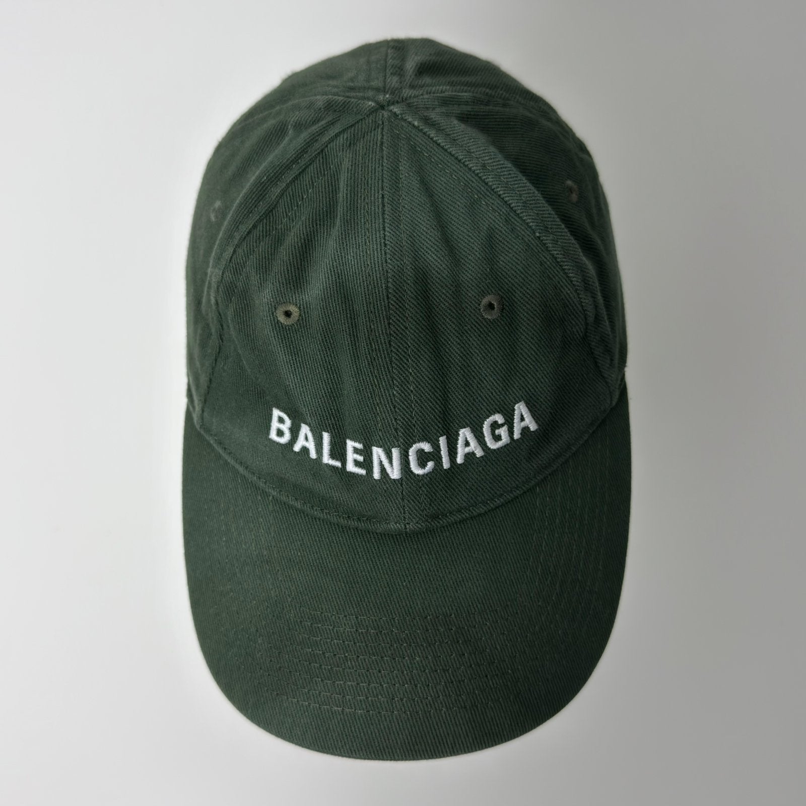 Balenciaga Classic Logo Baseball Cap Pet Faded Groen Maat L, Ophalen of Verzenden, Zo goed als nieuw, 58 of 59 cm (L, 7¼ of ⅜ inch)
