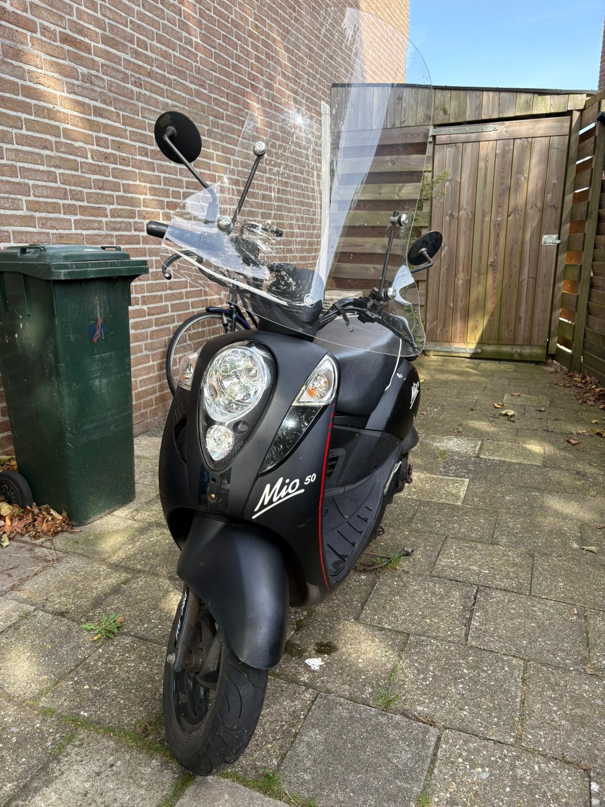 Sym Mio 50 | 2017 |  16.xxx km | Blauw, Fietsen en Brommers, Gebruikt, Benzine, Maximaal 25 km/u, Ophalen
