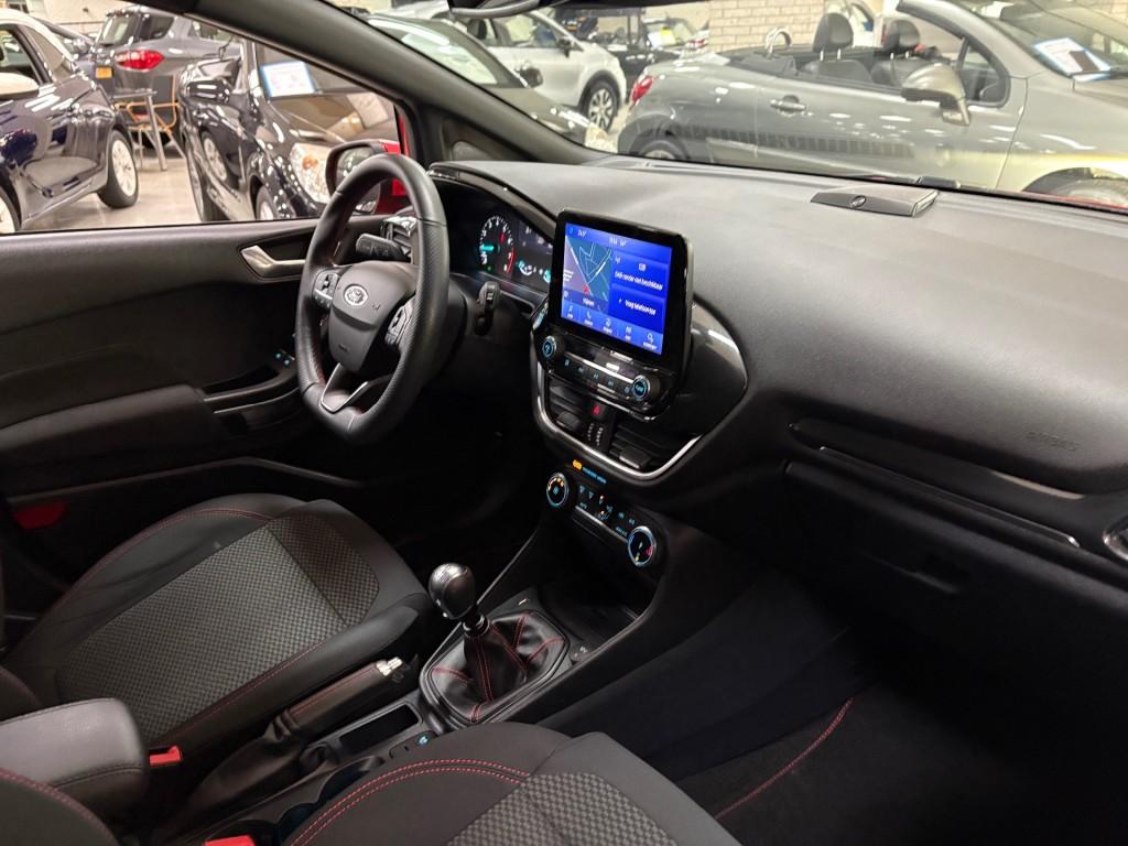 Ford FIESTA 1.0 ST-Line X Hybrid 135pk Navigatie Keyless NL, Auto's, 125 pk, Gebruikt, Met garantie (alle), 49 €/maand
