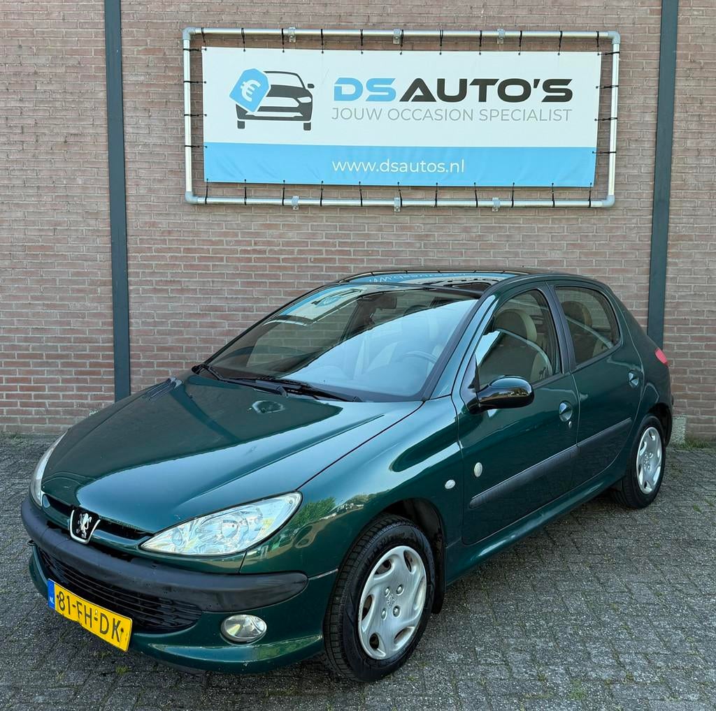 Peugeot 206 1.6 Roland Garros PRIJSPAKKER, 4 cilinders, Handgeschakeld, Onderhoudsboekje, 88 pk