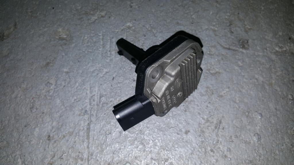 Oliepeilsensor Audi A6 2.5 TDI V6 1998, Ophalen of Verzenden