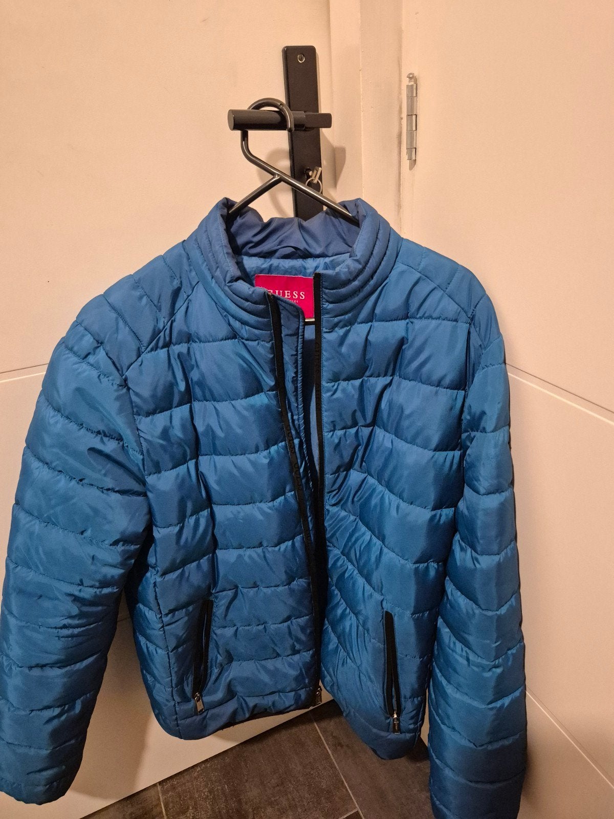 Blauwe Guess Jas - Maat M, Maat 38/40 (M), Guess, Blauw, Ophalen of Verzenden