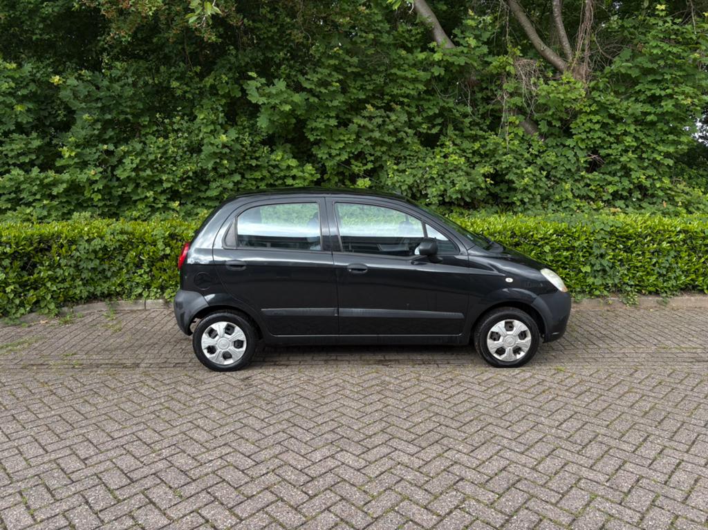 Chevrolet Matiz 0.8 2008 Zwart - Lange APK!, Auto's, Voorwielaandrijving, Stof, Zwart, Origineel Nederlands
