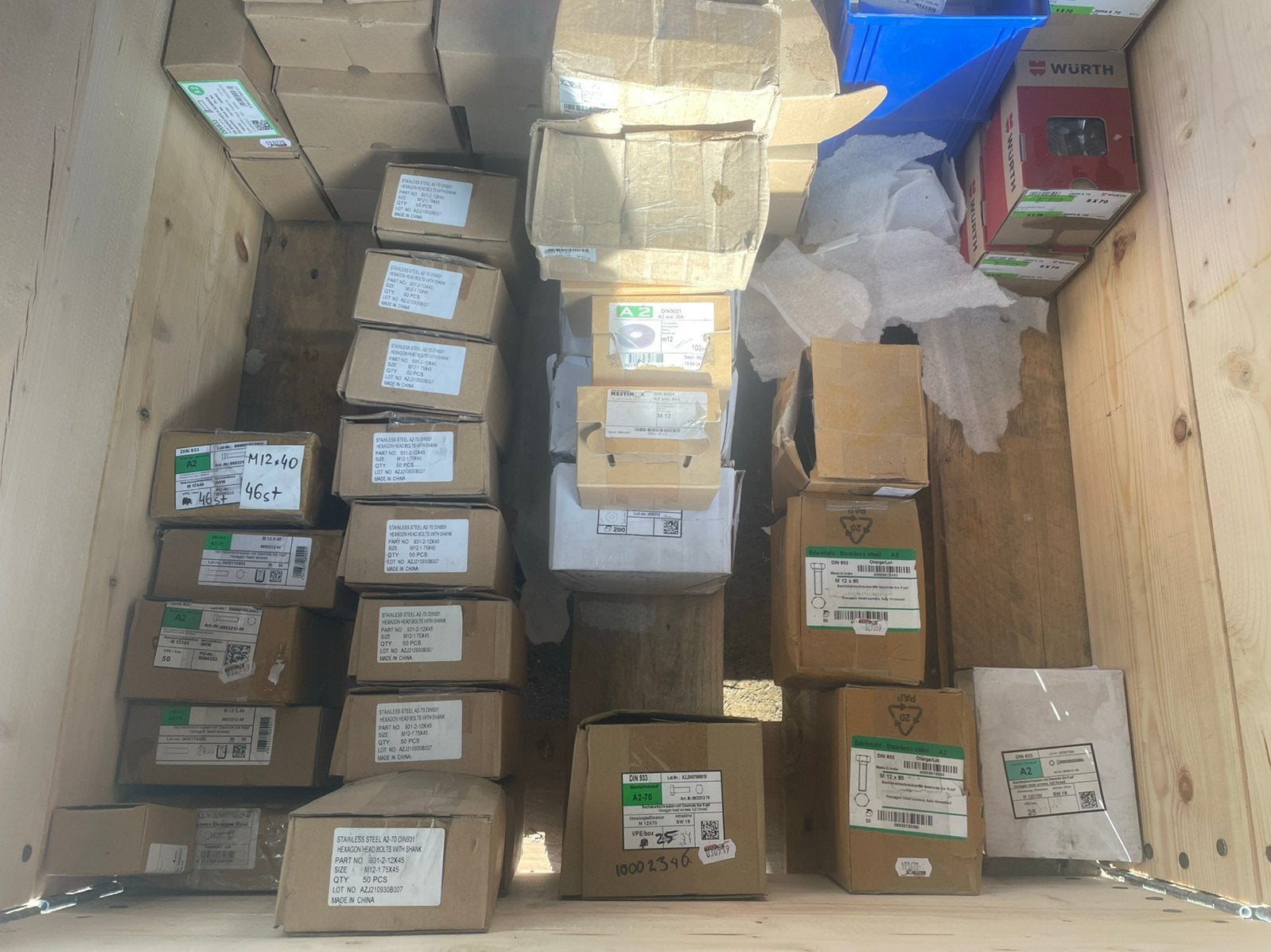 4200 stuks RVS M12 bouten Nieuw