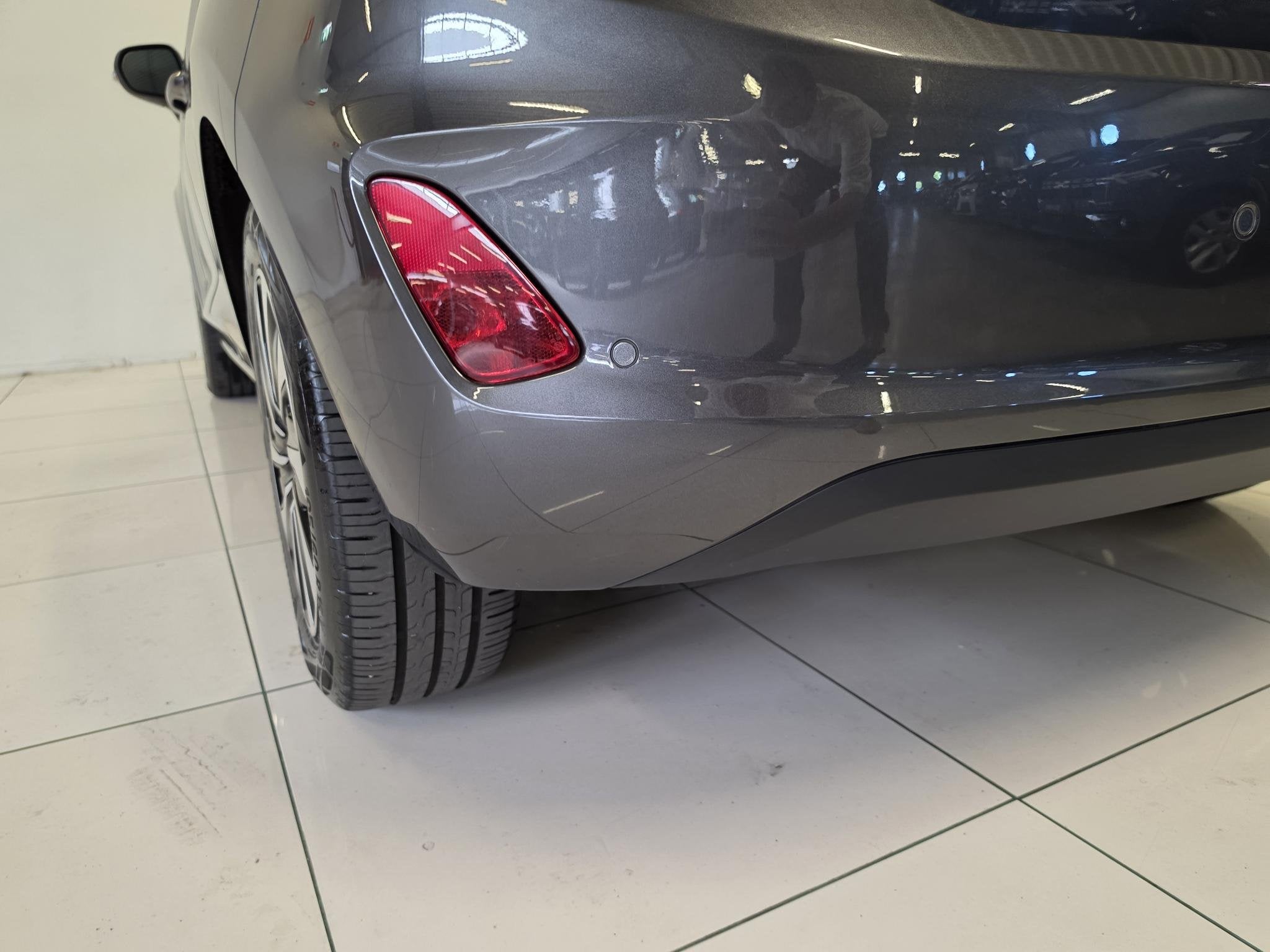 Ford Fiesta 1.0 EcoBoost Titanium | Parkeersensoren | Carpla, Auto's, Voorwielaandrijving, Met garantie (alle), Bedrijf, Handgeschakeld