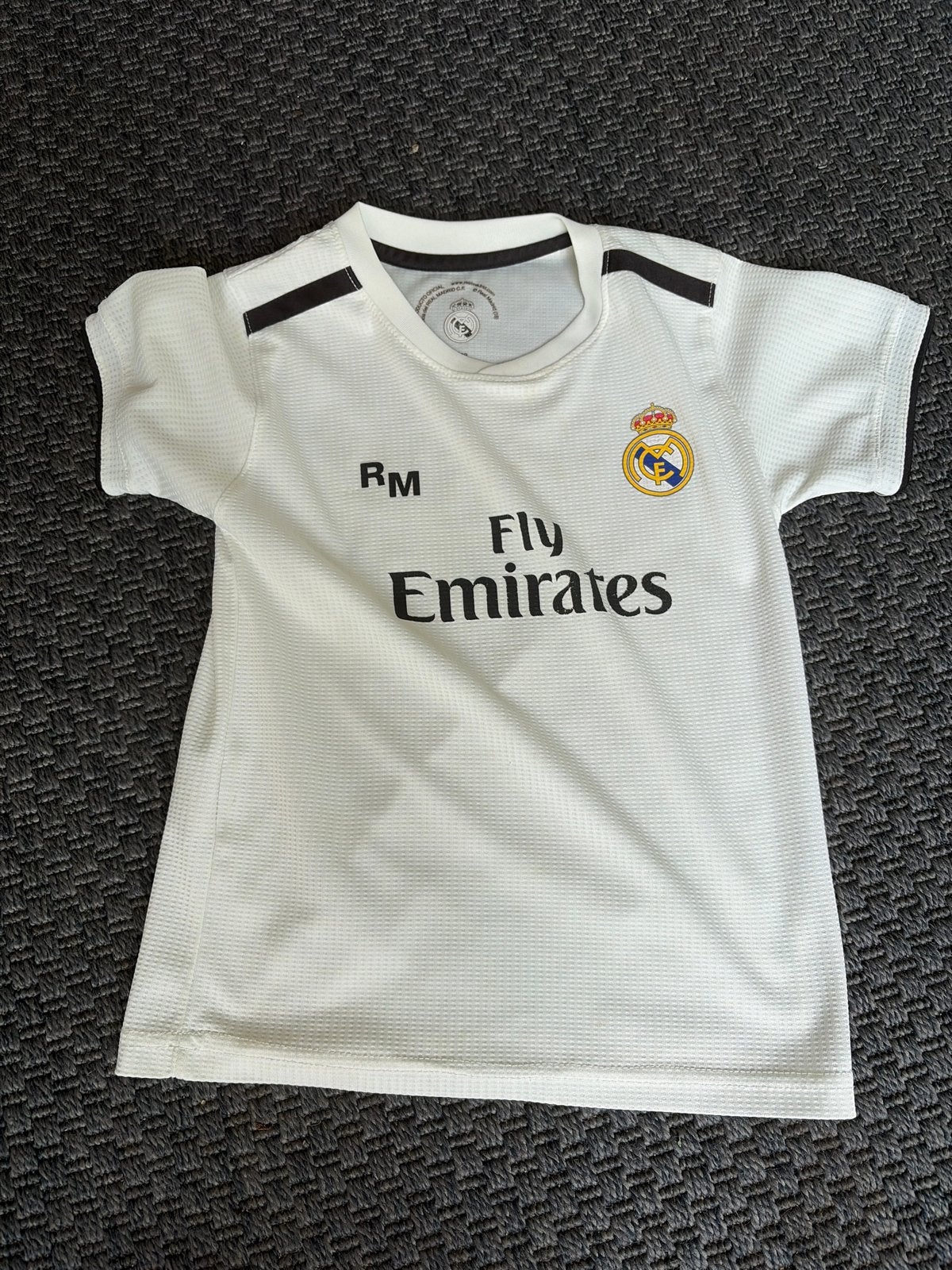 Real Madrid Thuisshirt Benzema #9 - Kindermaat, Maat S, Ophalen of Verzenden, Zo goed als nieuw, Shirt