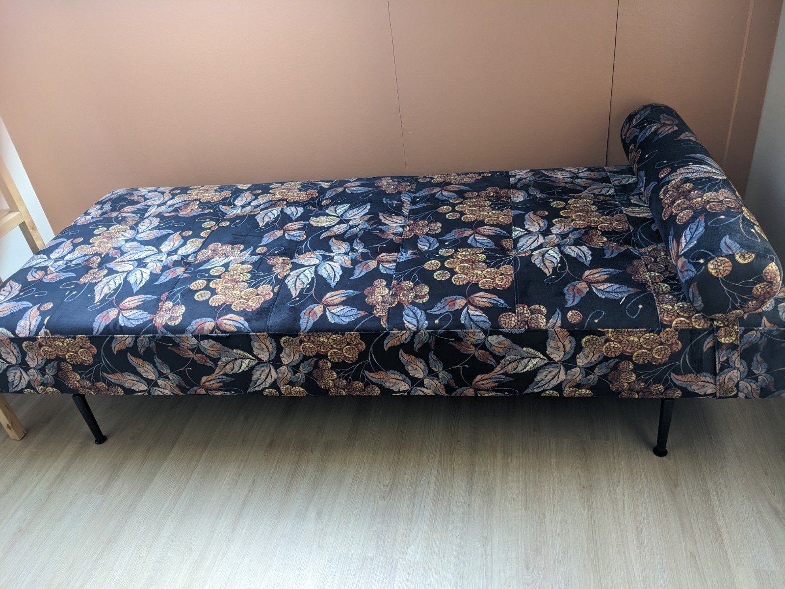 Stijlvolle Bloemenprint Daybed  Zo goed als nieuw, Ophalen, Modern met bloemenprint, Eenpersoons, 150 tot 200 cm